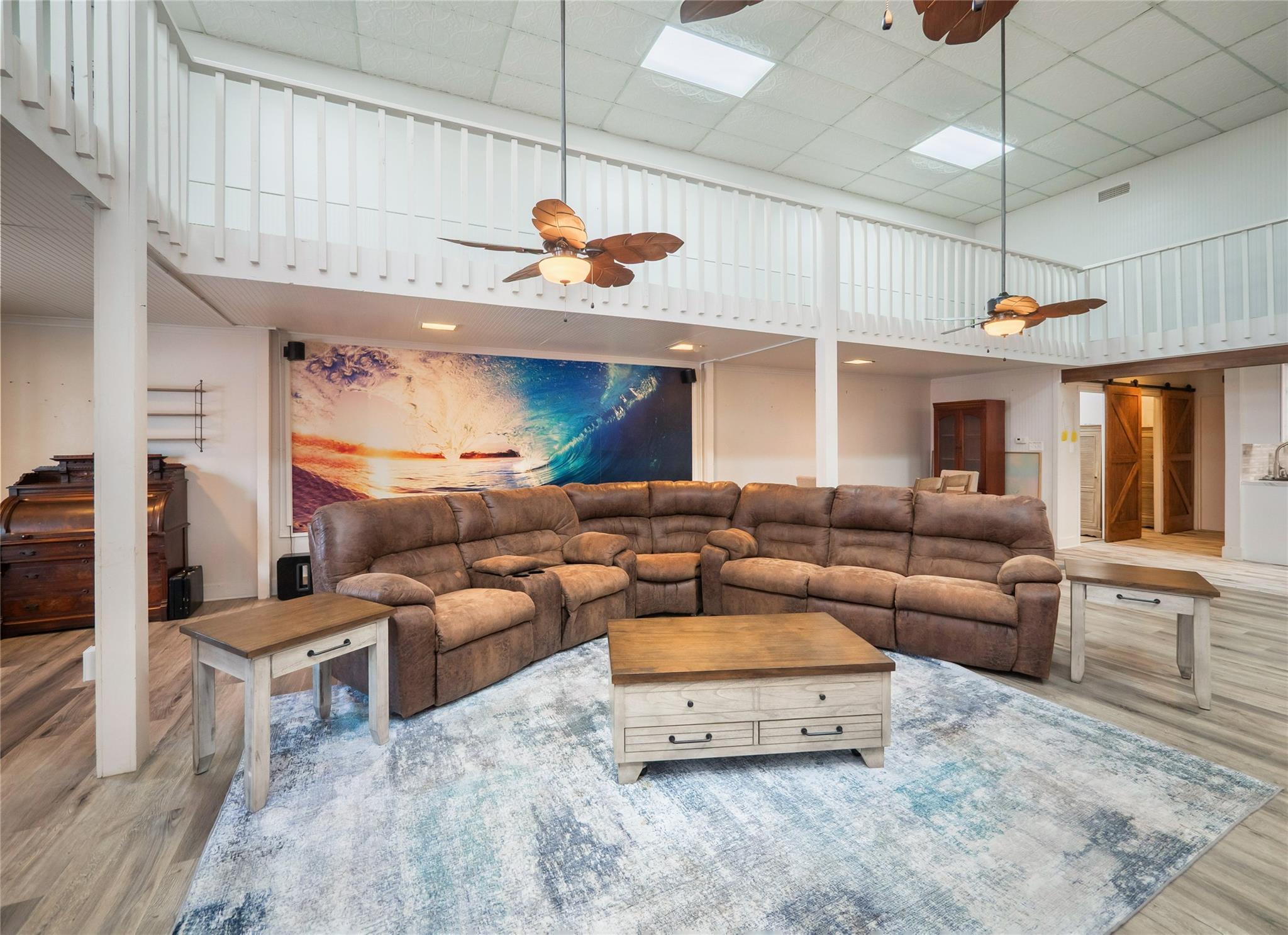 5 W Mesquite Ave, Rogers, TX 76569