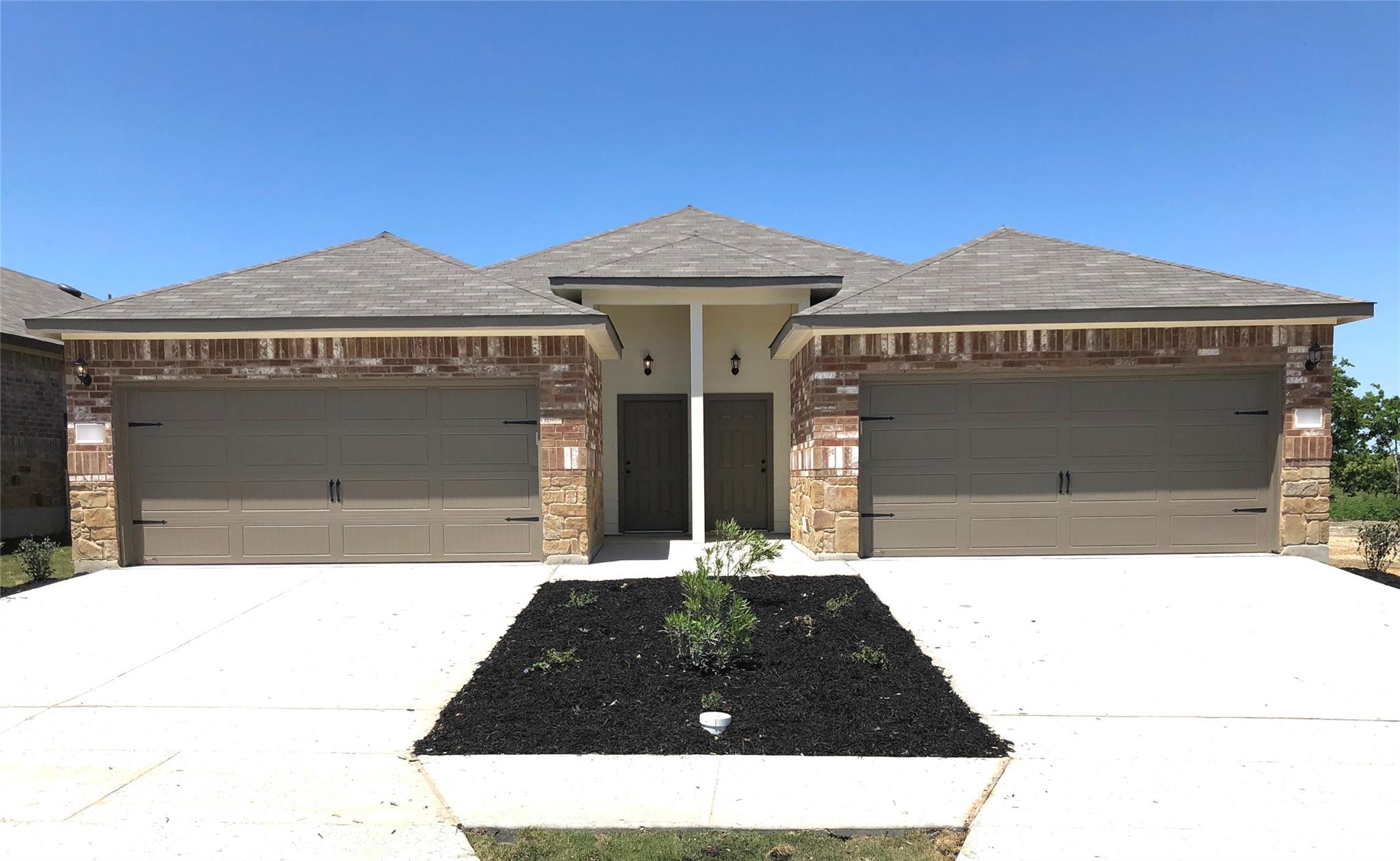 492 Jack Rabbit Ln # B, Buda, TX 78610