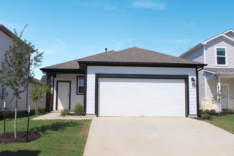 142 Two Bits Ln, Elgin, TX 78621