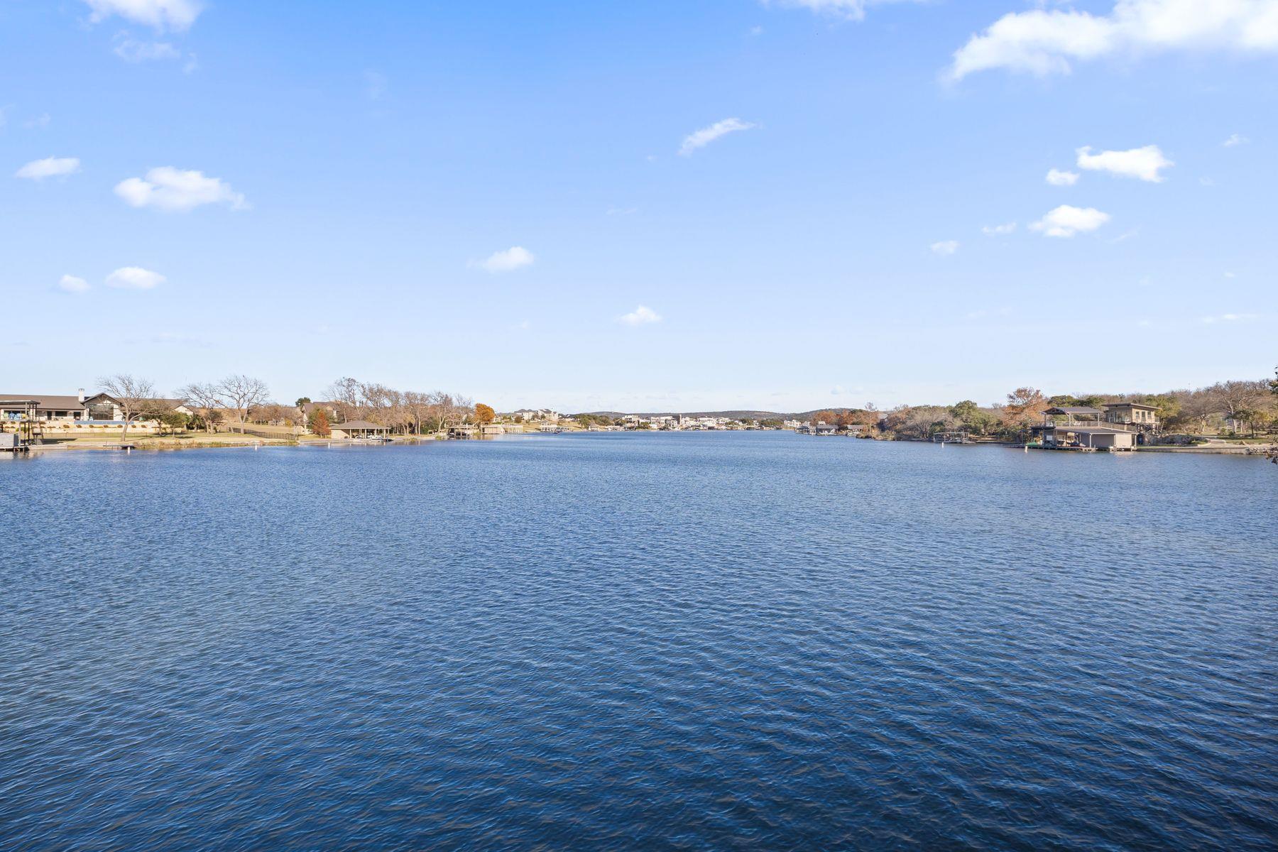 421 Yucca Dr, Kingsland, TX 78639