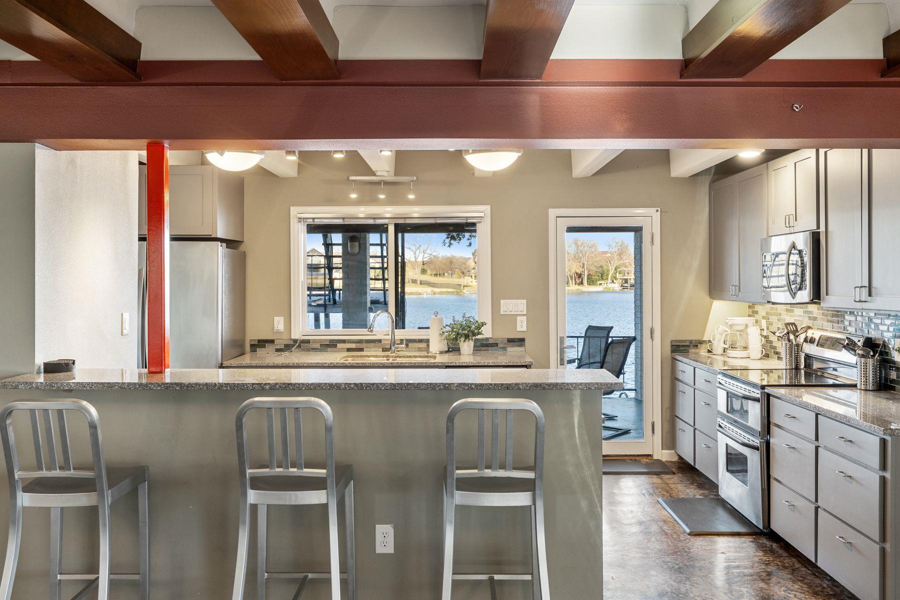 421 Yucca Dr, Kingsland, TX 78639