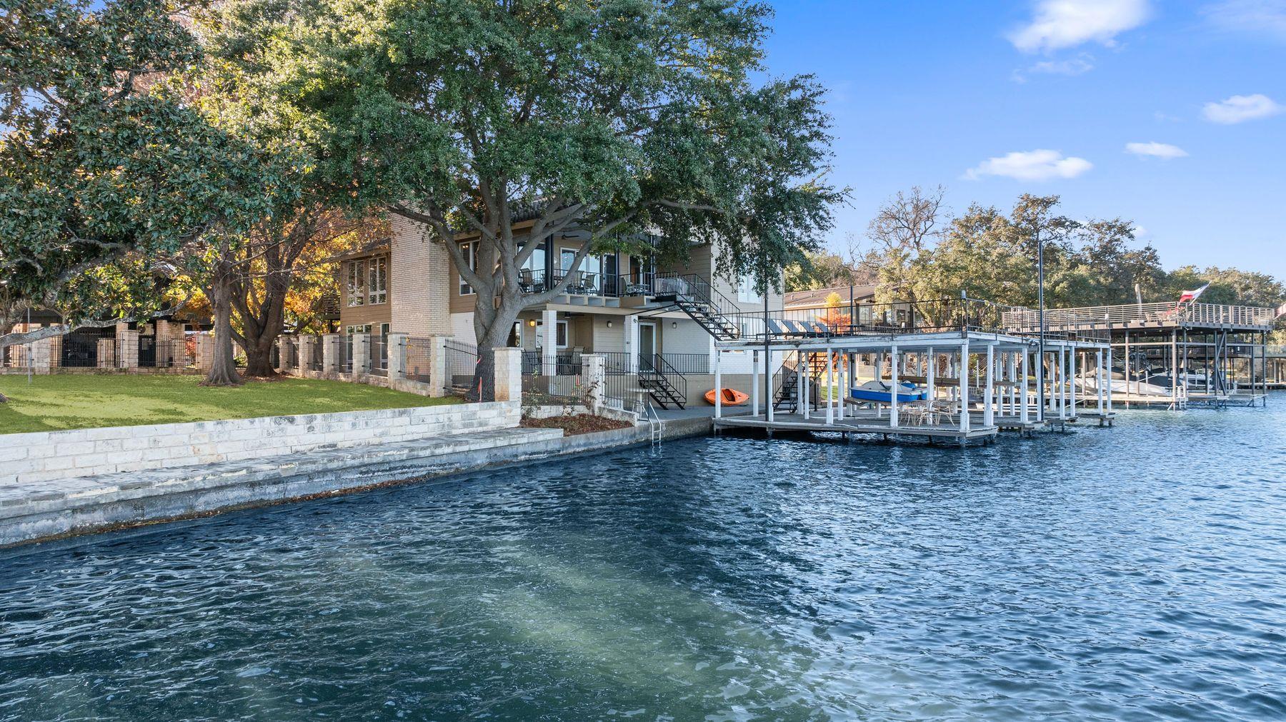 421 Yucca Dr, Kingsland, TX 78639