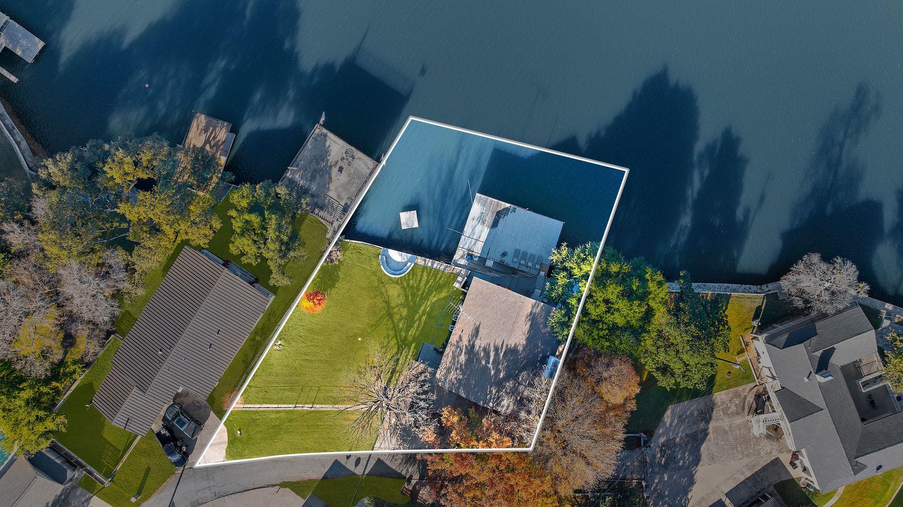 421 Yucca Dr, Kingsland, TX 78639