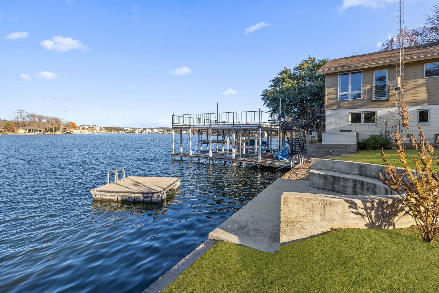 421 Yucca Dr, Kingsland, TX 78639