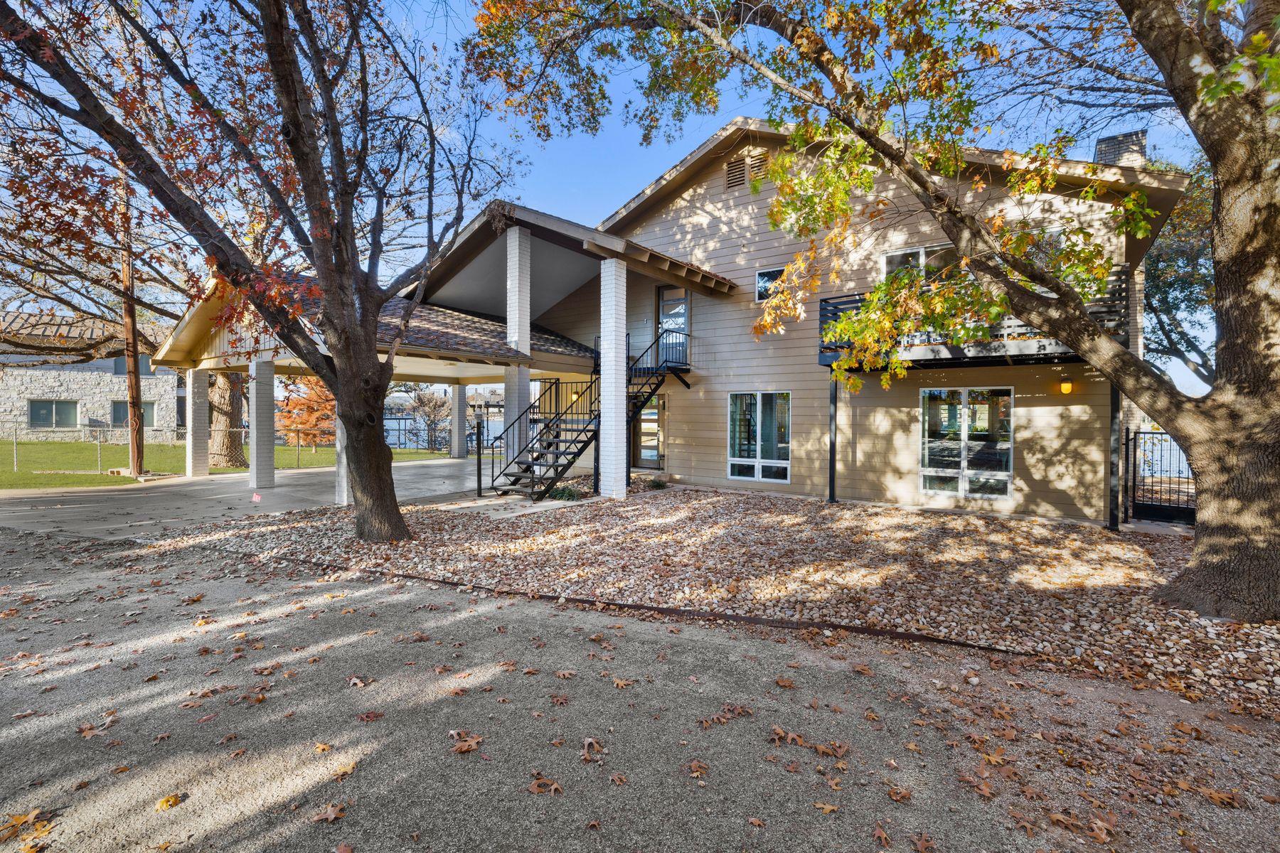 421 Yucca Dr, Kingsland, TX 78639