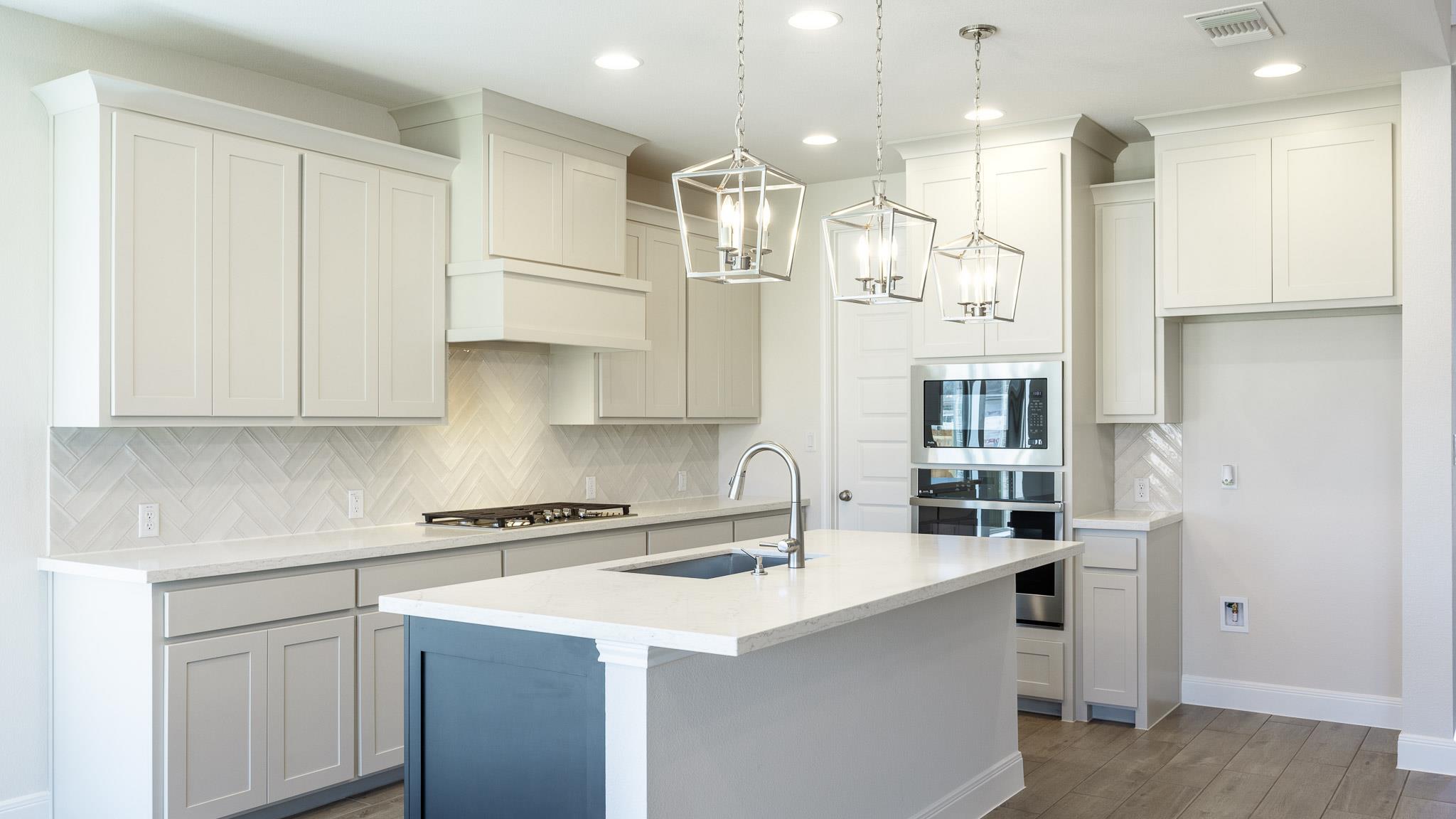 1121 Scenic Green Loop, Georgetown, TX 78628