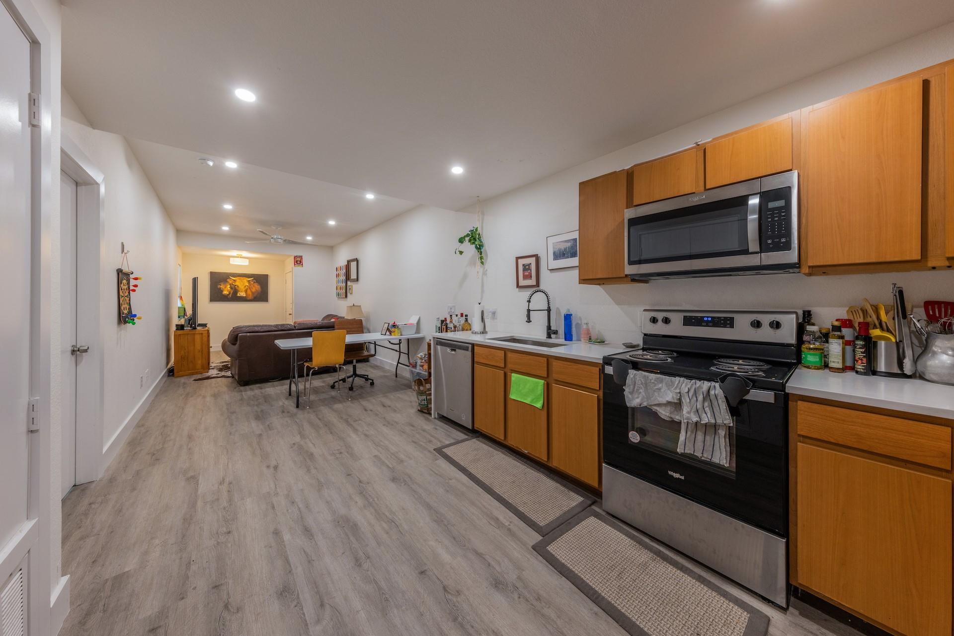 2824 Rio Grande St # 202, Austin, TX 78705