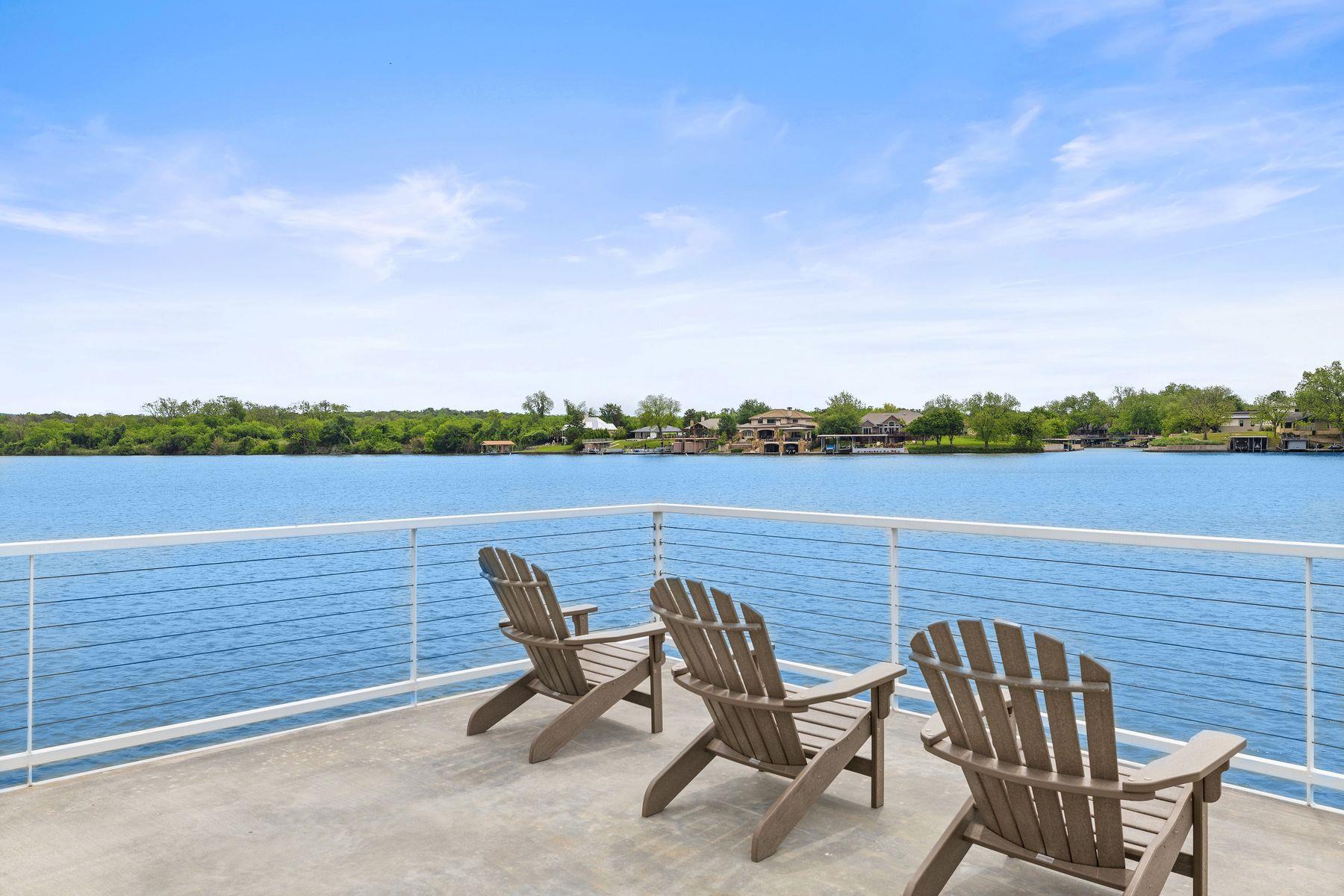 1324 Euel Moore Dr, Kingsland, TX 78639