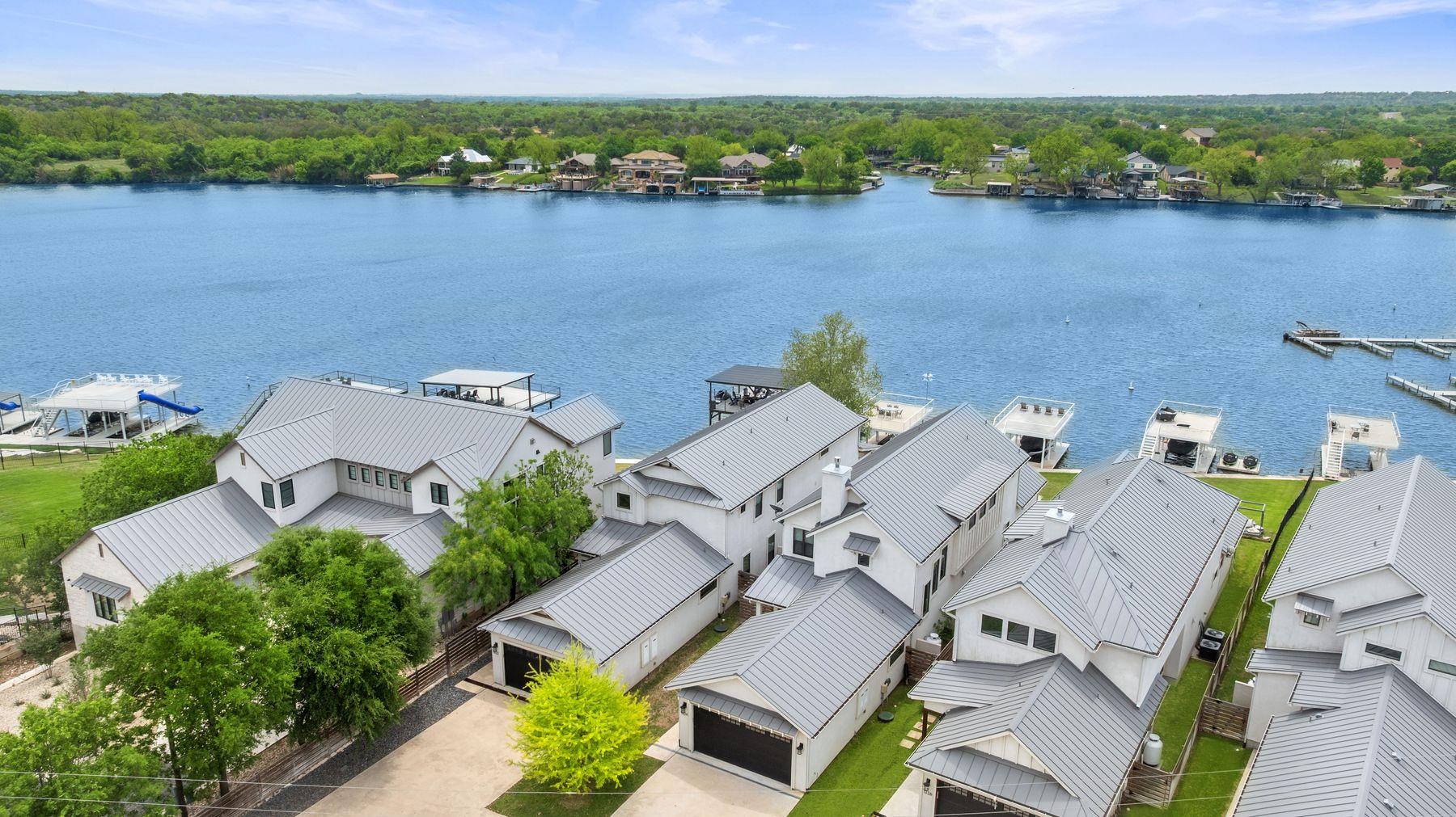 1324 Euel Moore Dr, Kingsland, TX 78639