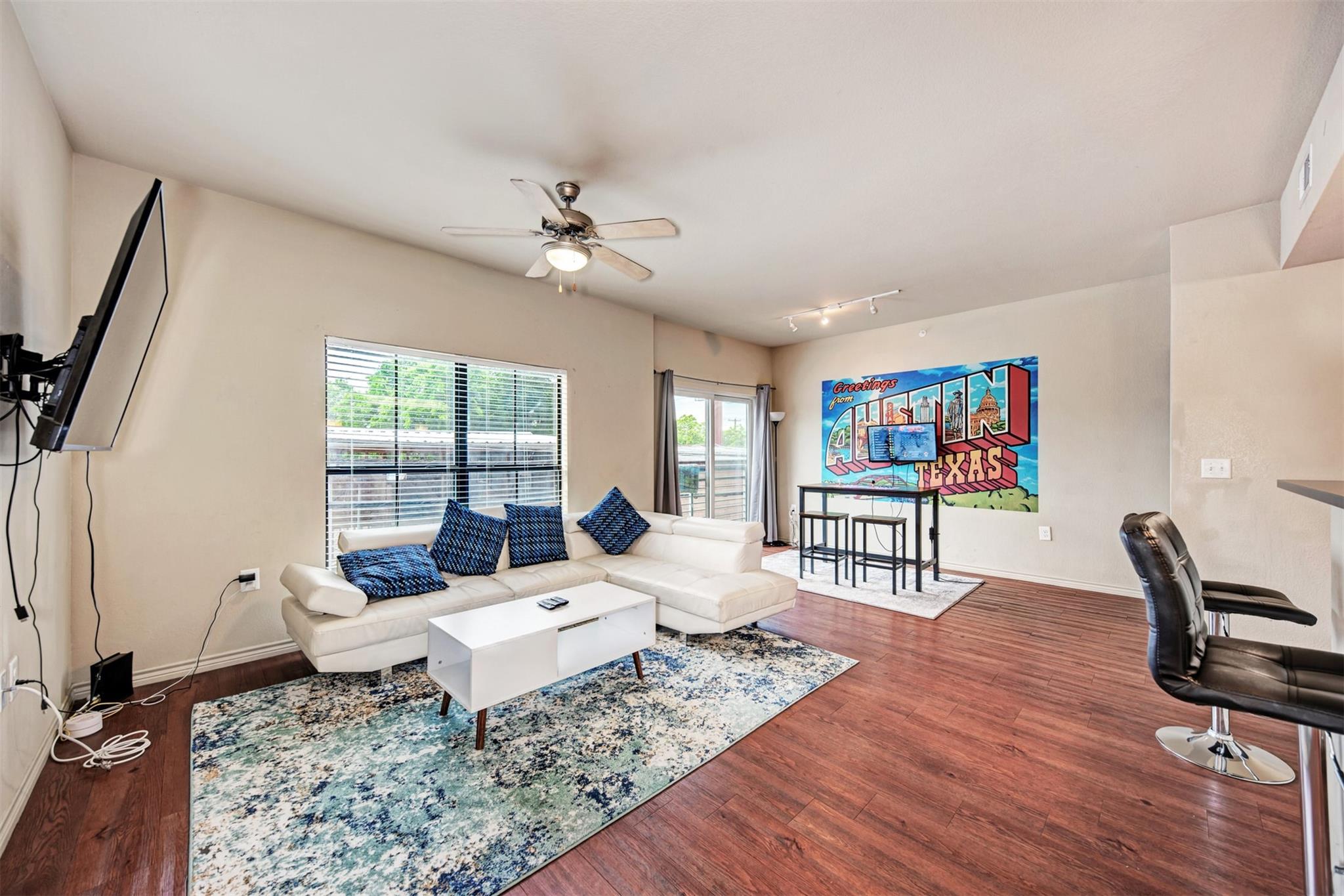 5117 N Lamar Blvd # 204, Austin, TX 78751