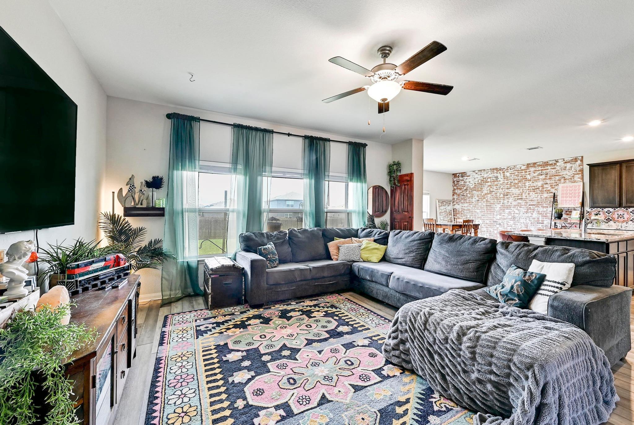 113 Star Spangled Dr, Liberty Hill, TX 78642