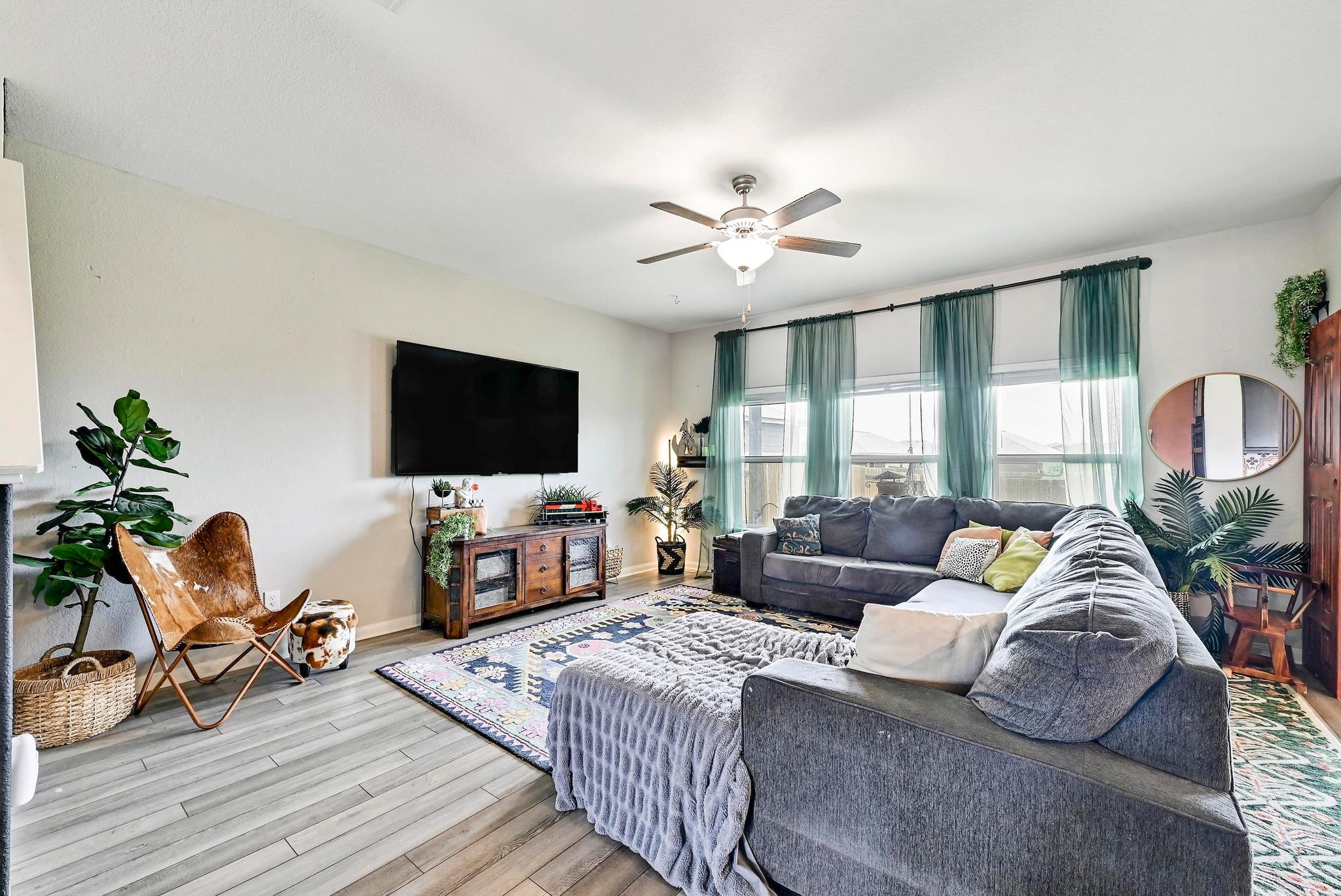 113 Star Spangled Dr, Liberty Hill, TX 78642