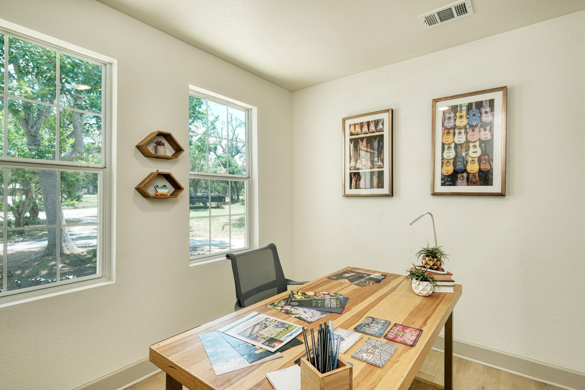 1606 Lone Man Mountain Rd, Wimberley, TX 78676