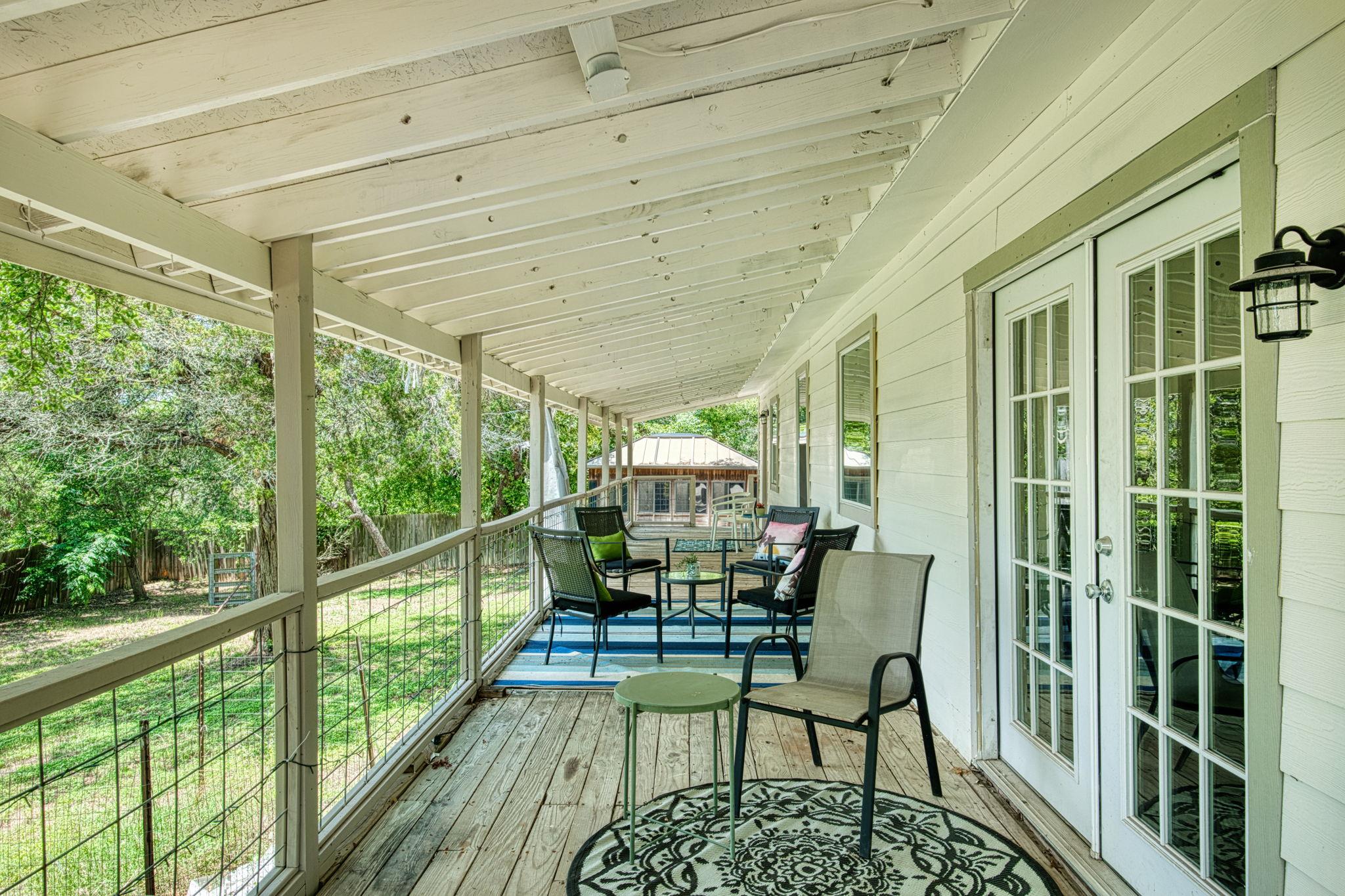 1606 Lone Man Mountain Rd, Wimberley, TX 78676