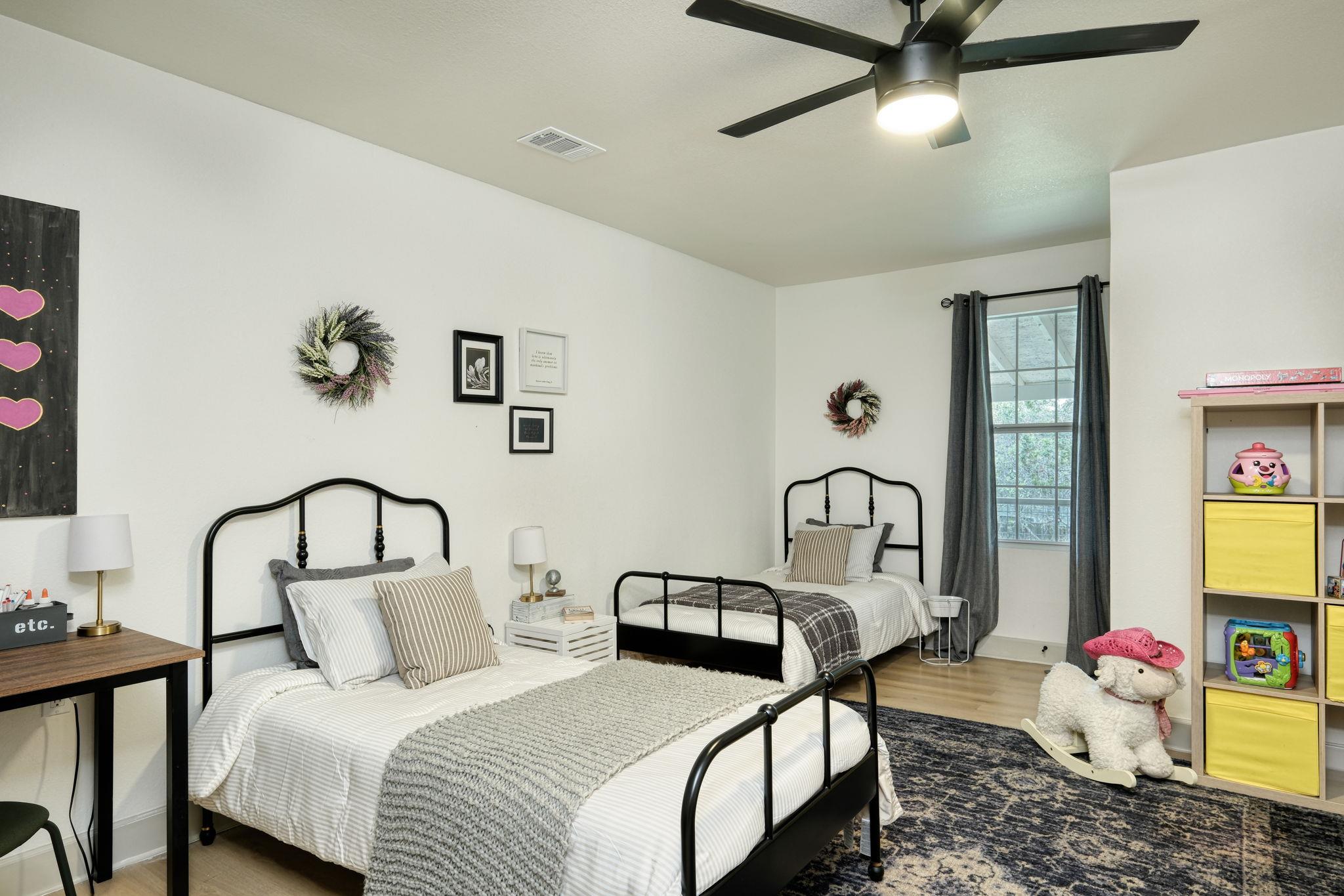 1606 Lone Man Mountain Rd, Wimberley, TX 78676