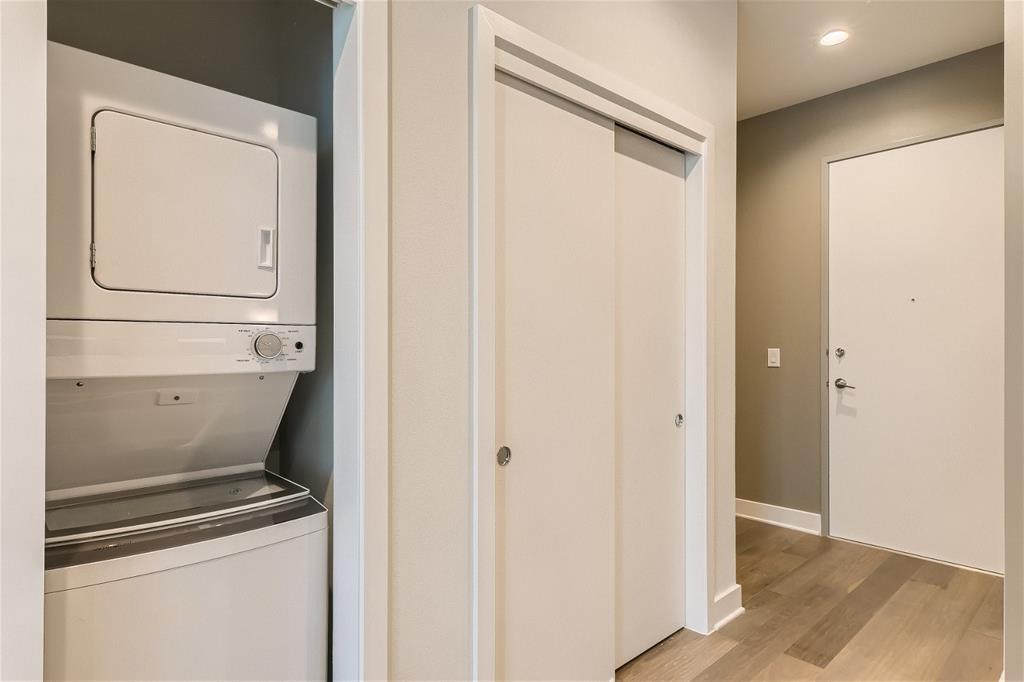 1800 E 4th St # 333, Austin, TX 78702