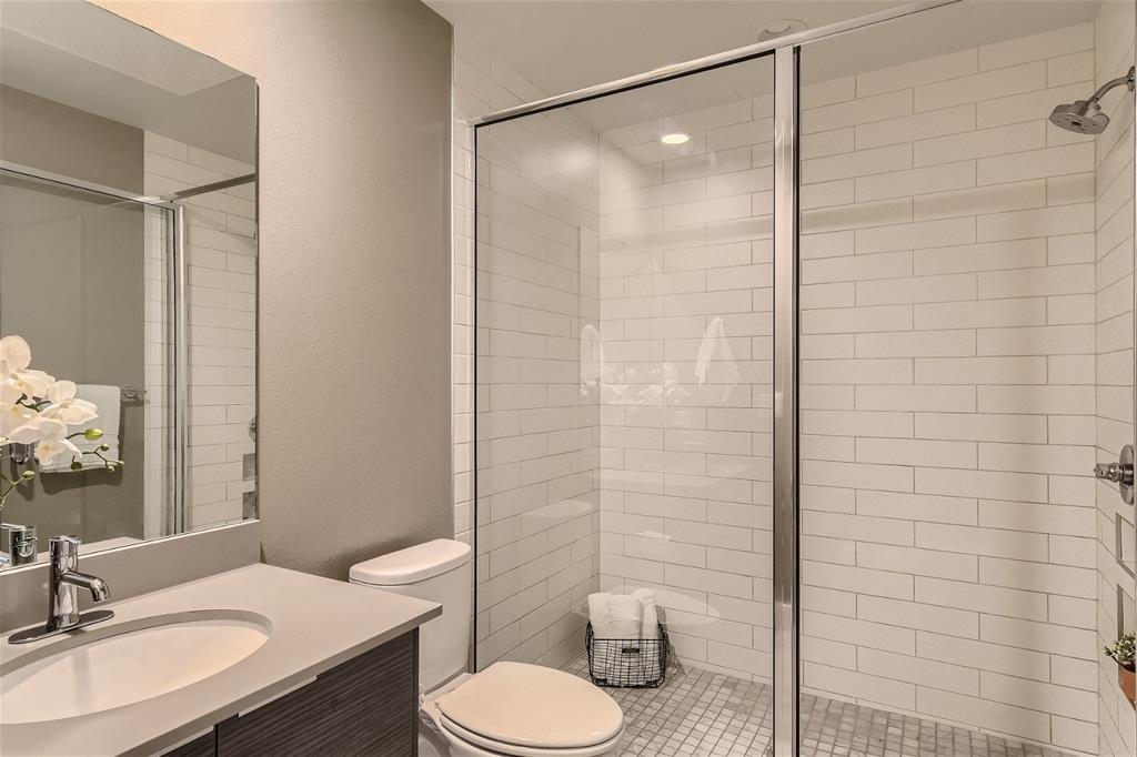 1800 E 4th St # 333, Austin, TX 78702