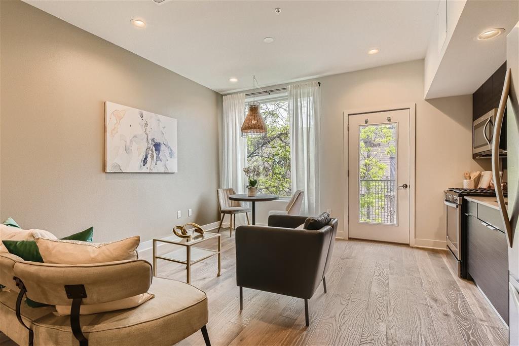 1800 E 4th St # 333, Austin, TX 78702