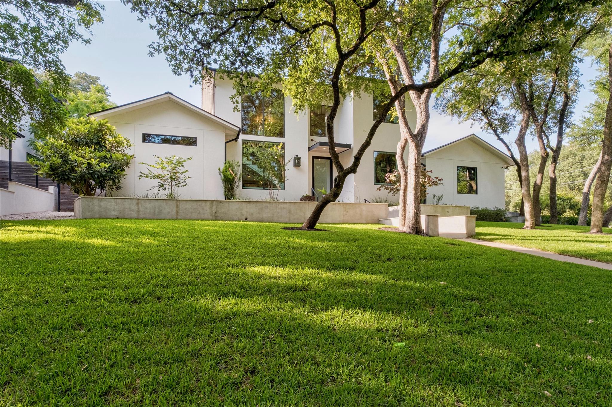 4901 Southcrest Dr, Austin, TX 78746