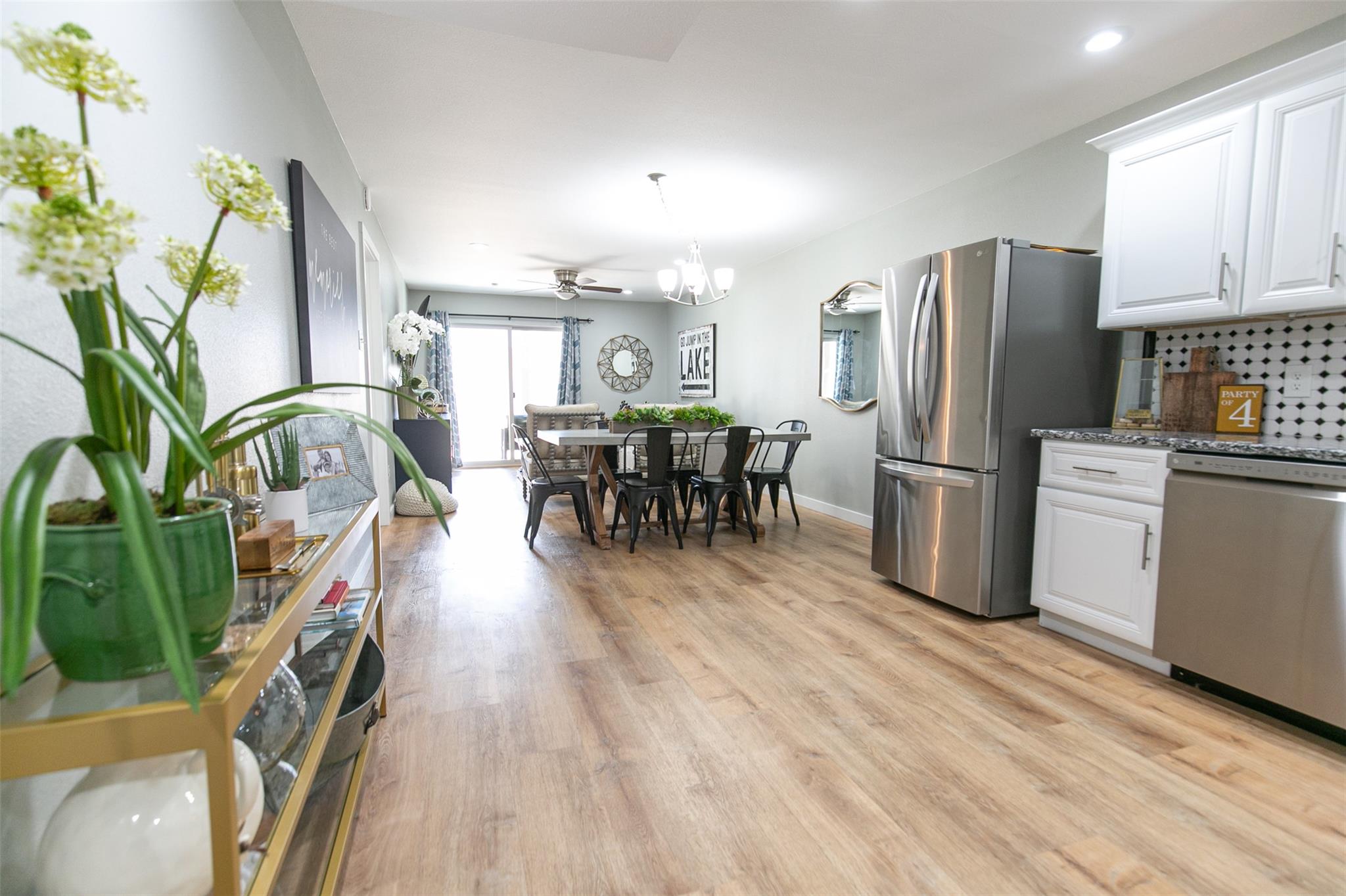 104 Cove E # 103, Horseshoe Bay, TX 78657