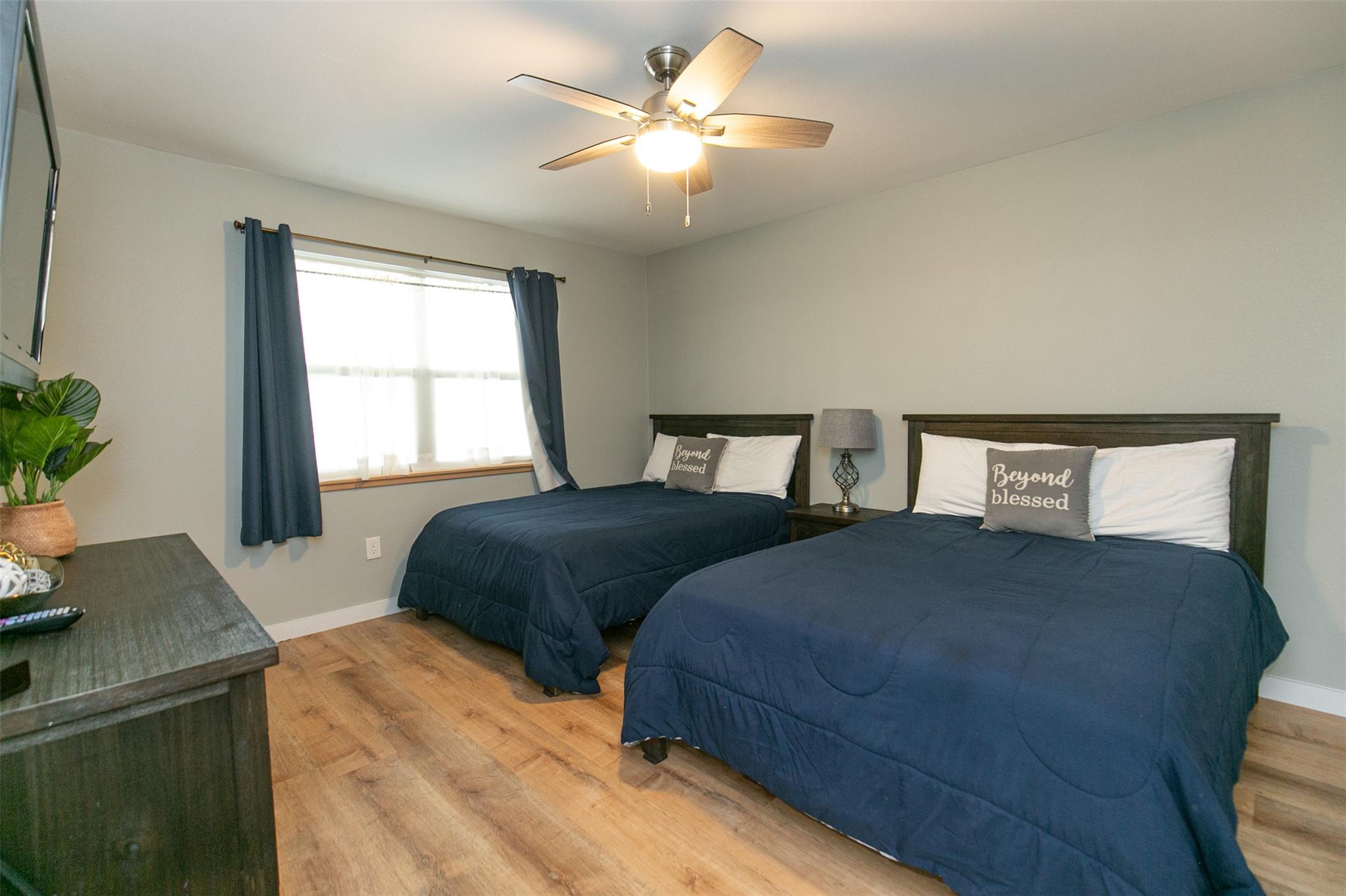 104 Cove E # 103, Horseshoe Bay, TX 78657