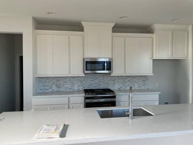 832 Azul Lagoon Dr # 7, Leander, TX 78641