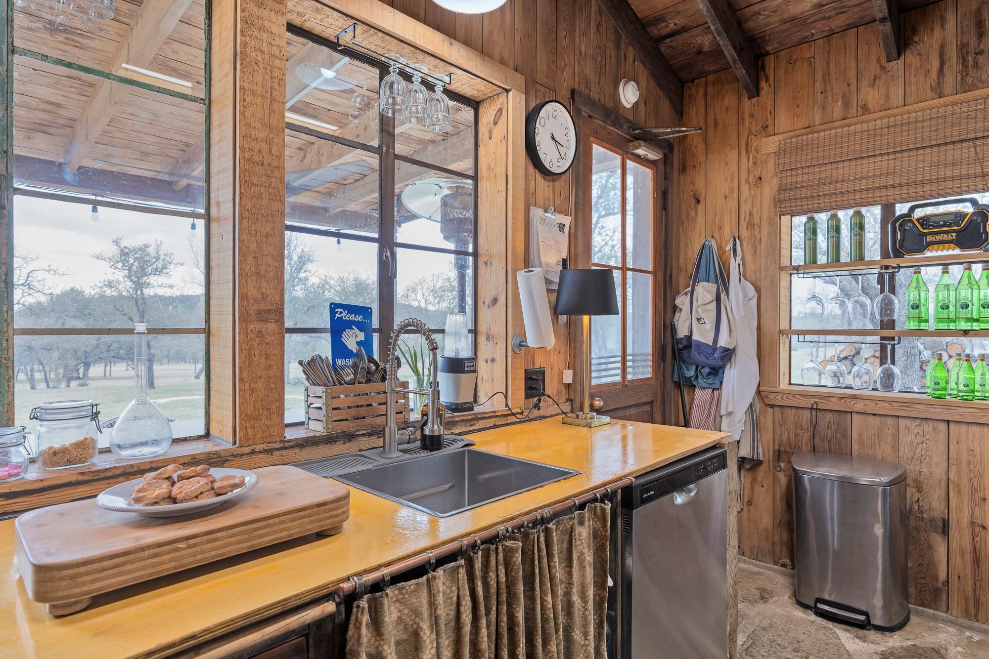 4120 County Road 158, Evant, TX 76525