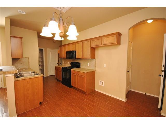 1516 Muirfield Bend Dr # A, Hutto, TX 78634