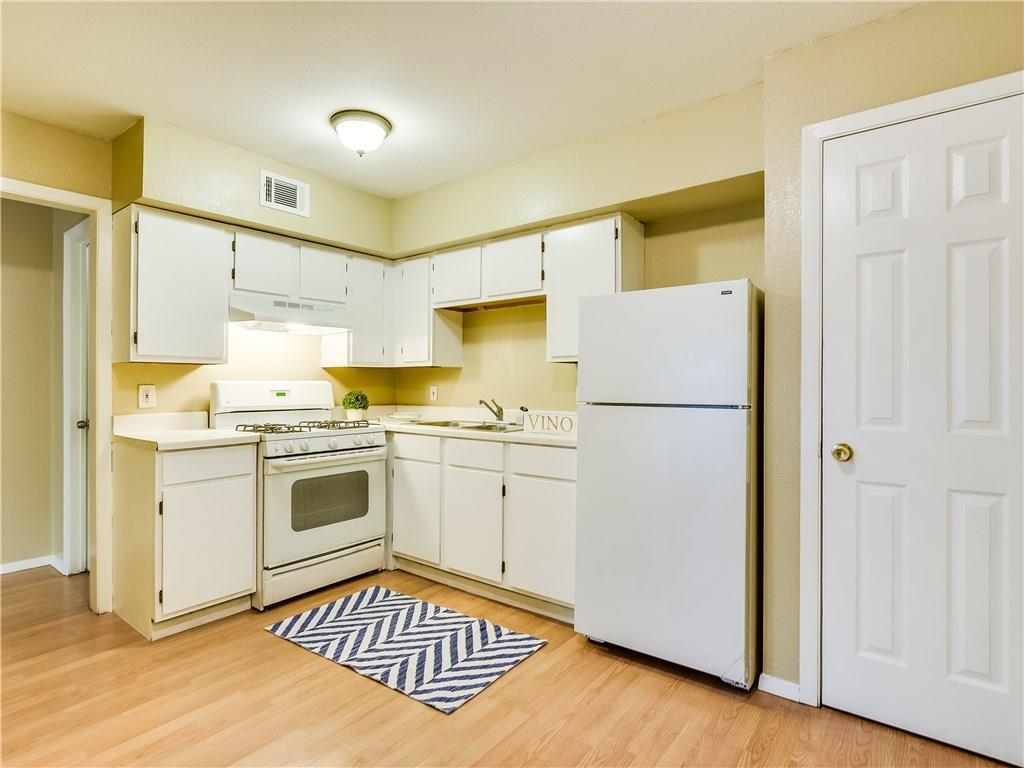 2201 mission hill Cir, Austin, TX 78741