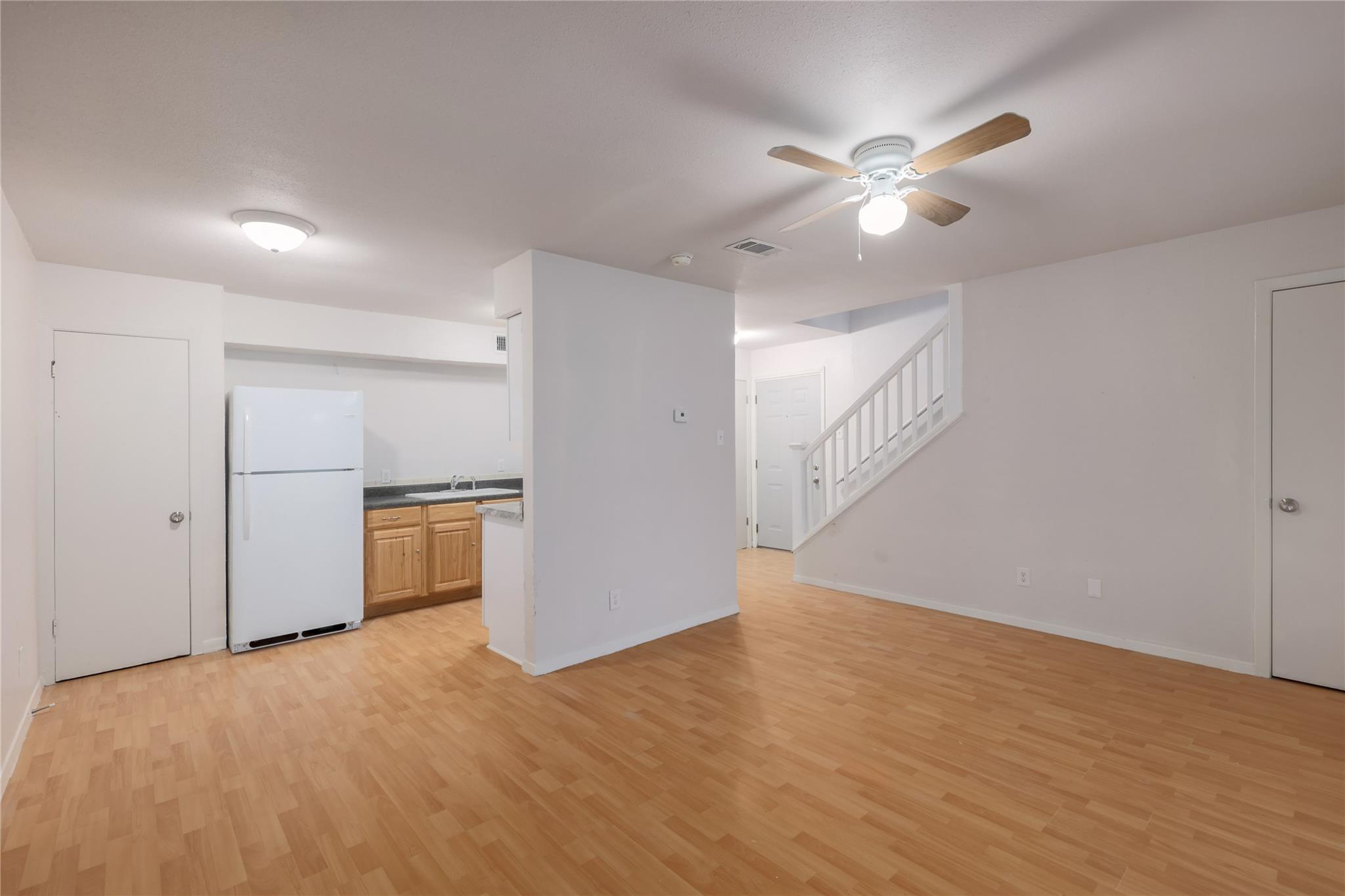 2201 mission hill Cir, Austin, TX 78741