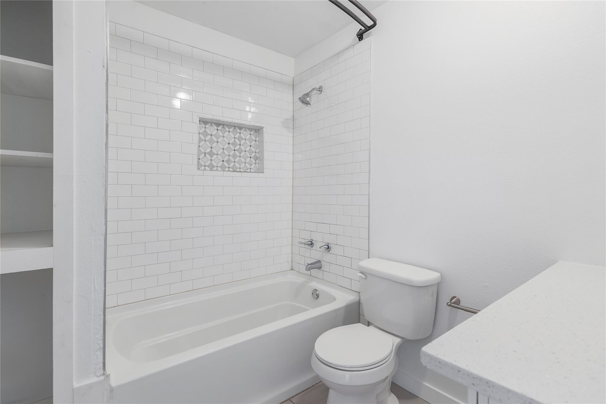 2201 mission hill Cir, Austin, TX 78741