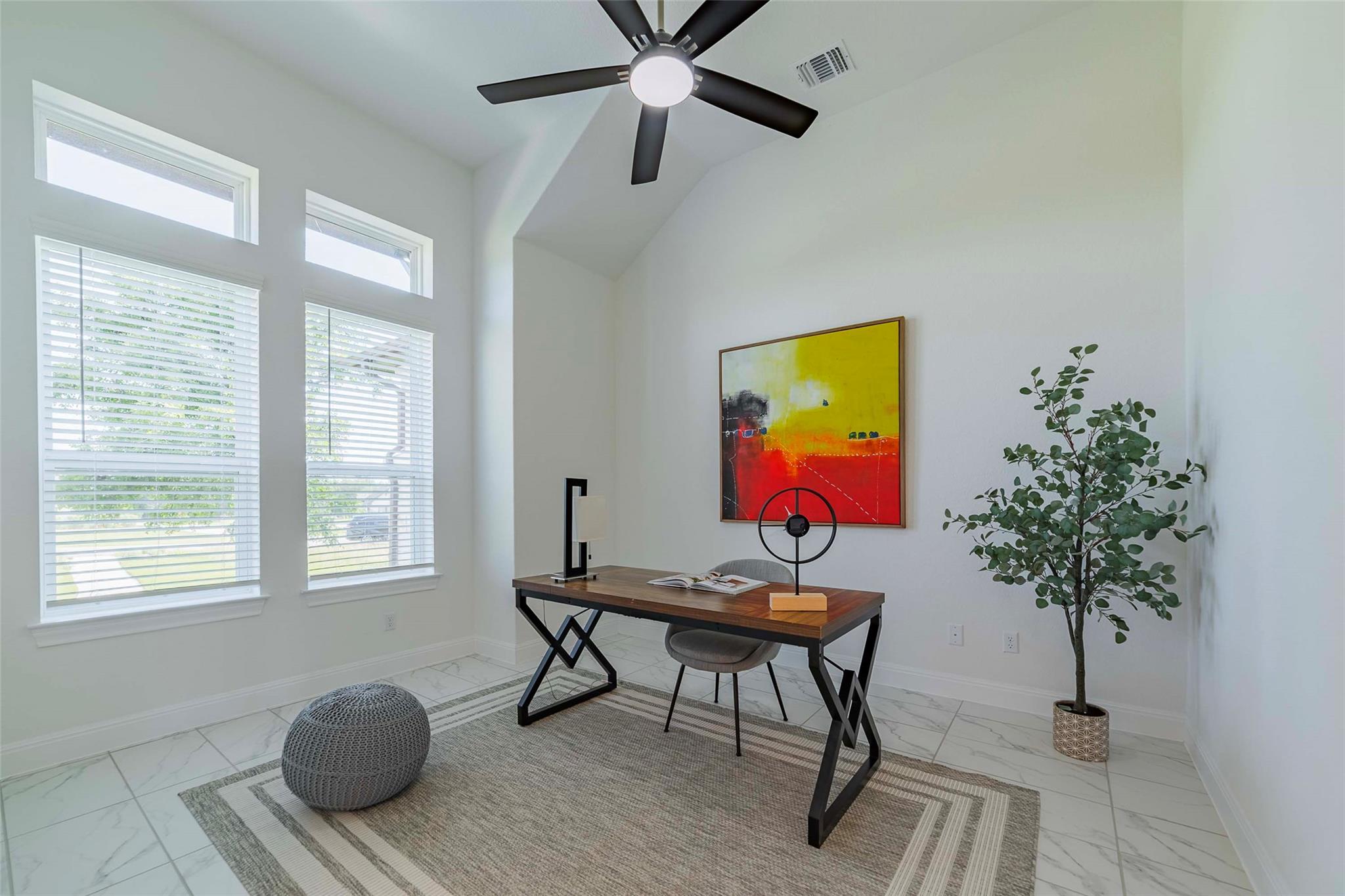 101 Woodstock Cir, Spicewood, TX 78669