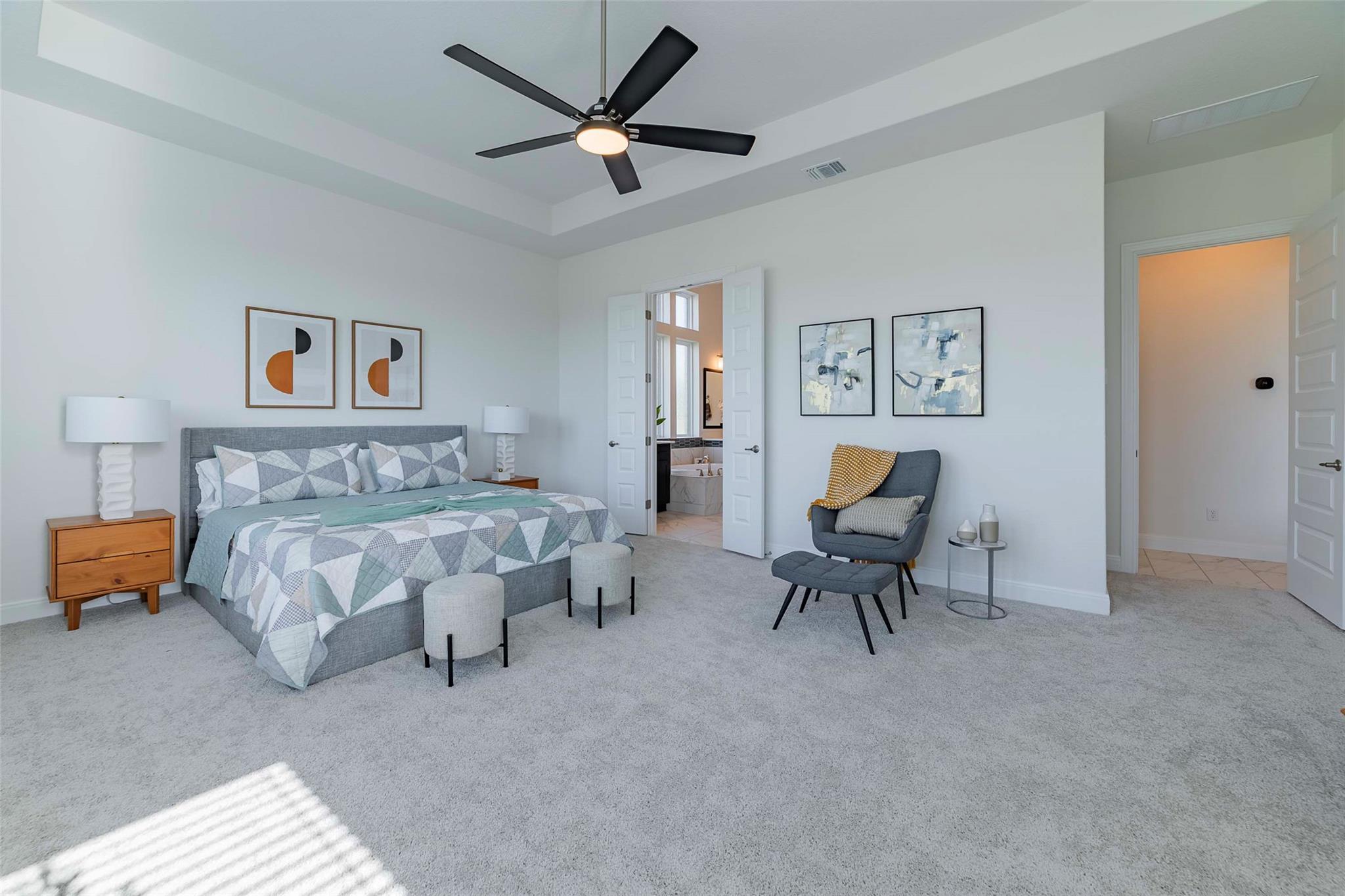 101 Woodstock Cir, Spicewood, TX 78669