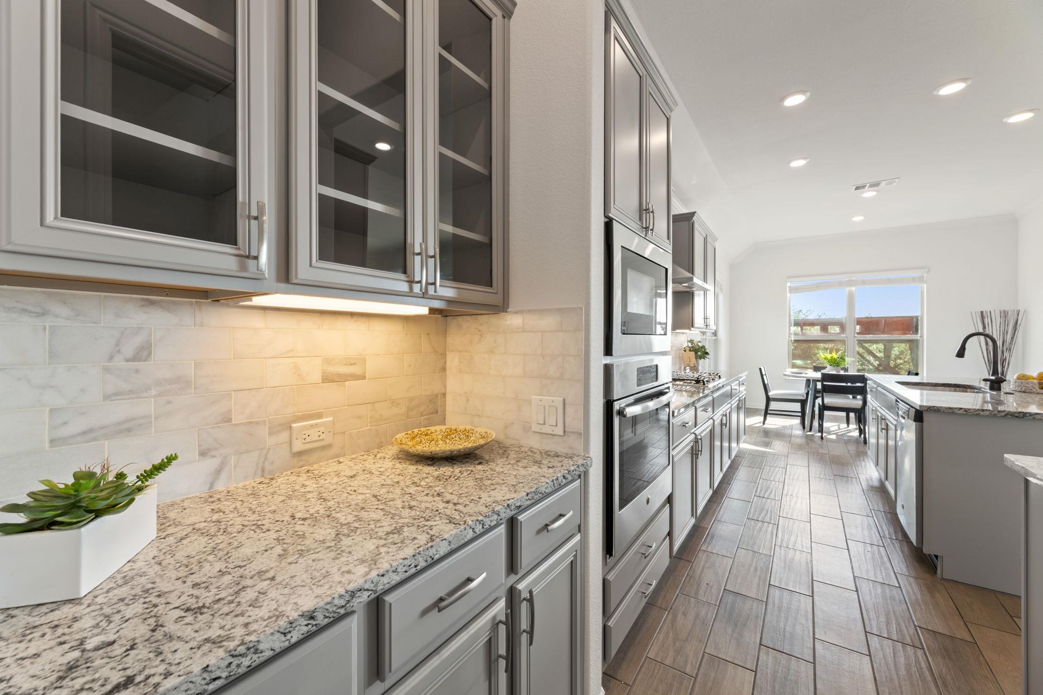 4700 Topacio Dr, Spicewood, TX 78669