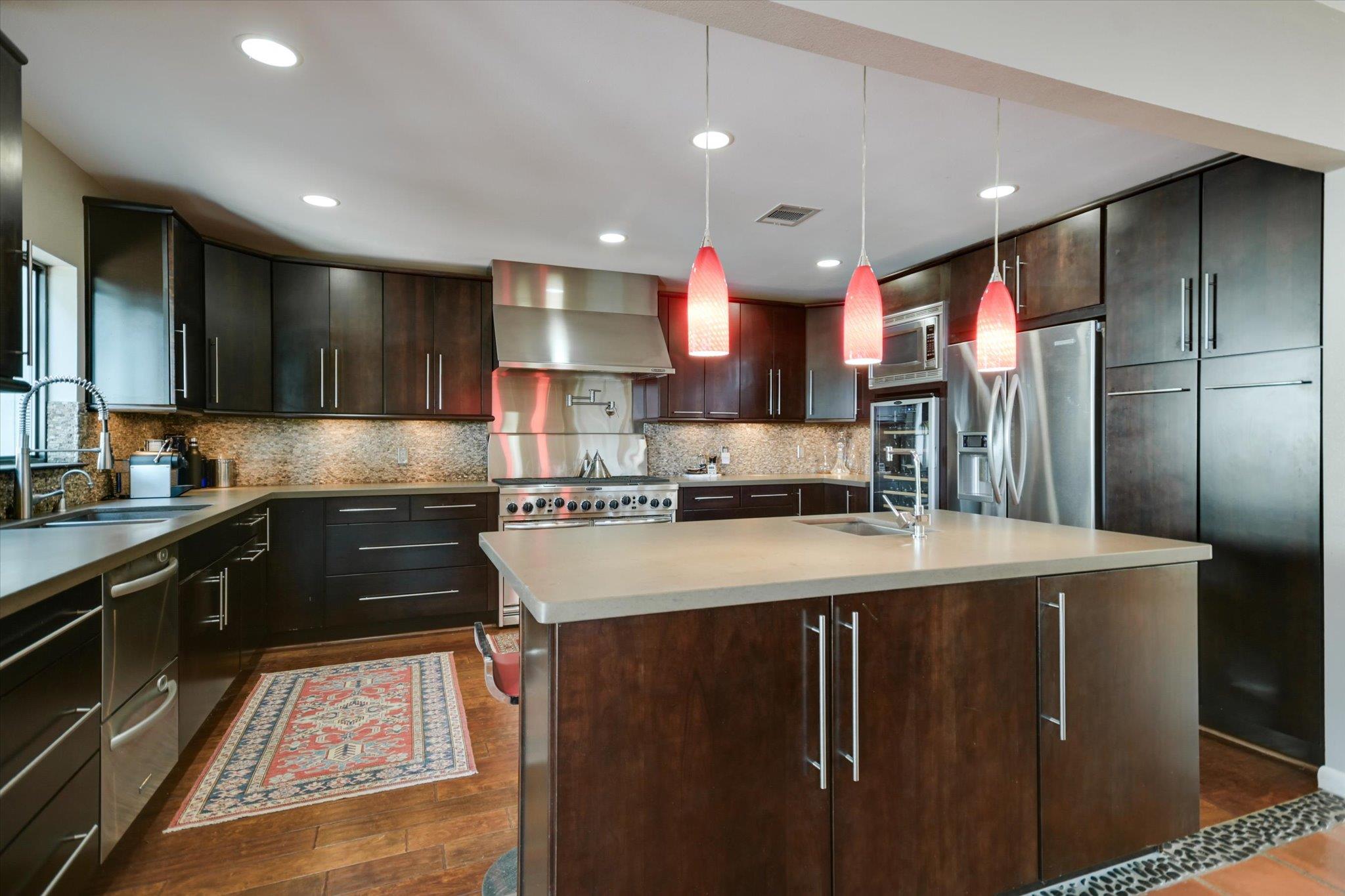 1004 Castle Ridge Rd, Austin, TX 78746