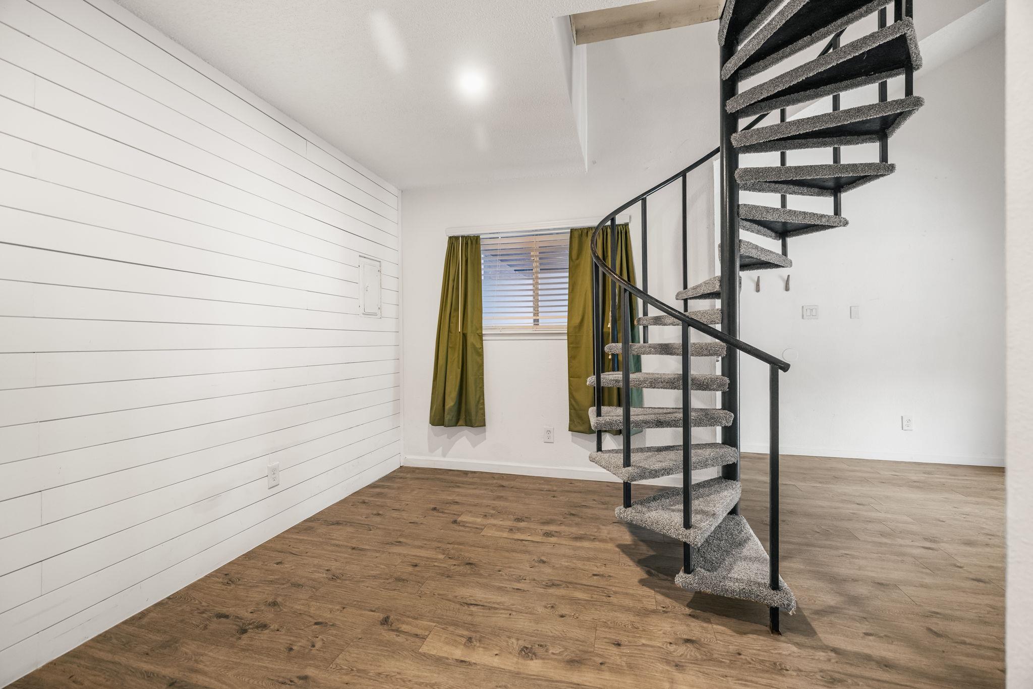 1840 Burton Dr # 110, Austin, TX 78741