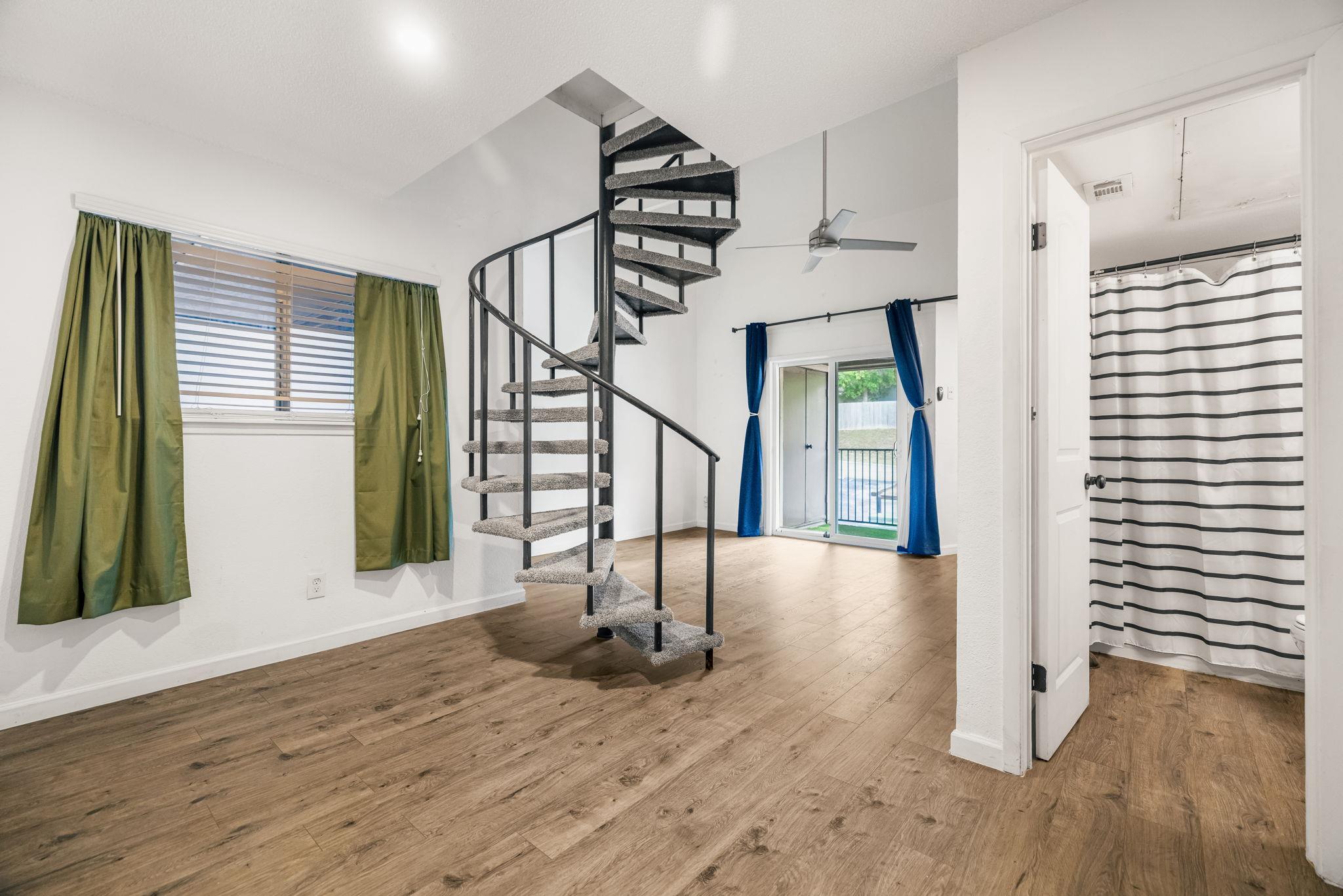 1840 Burton Dr # 110, Austin, TX 78741