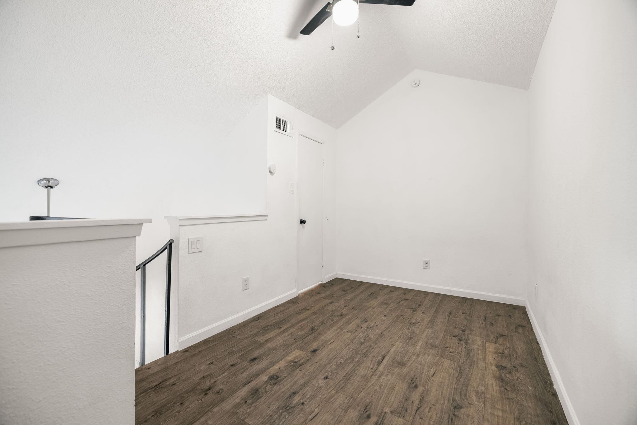 1840 Burton Dr # 110, Austin, TX 78741