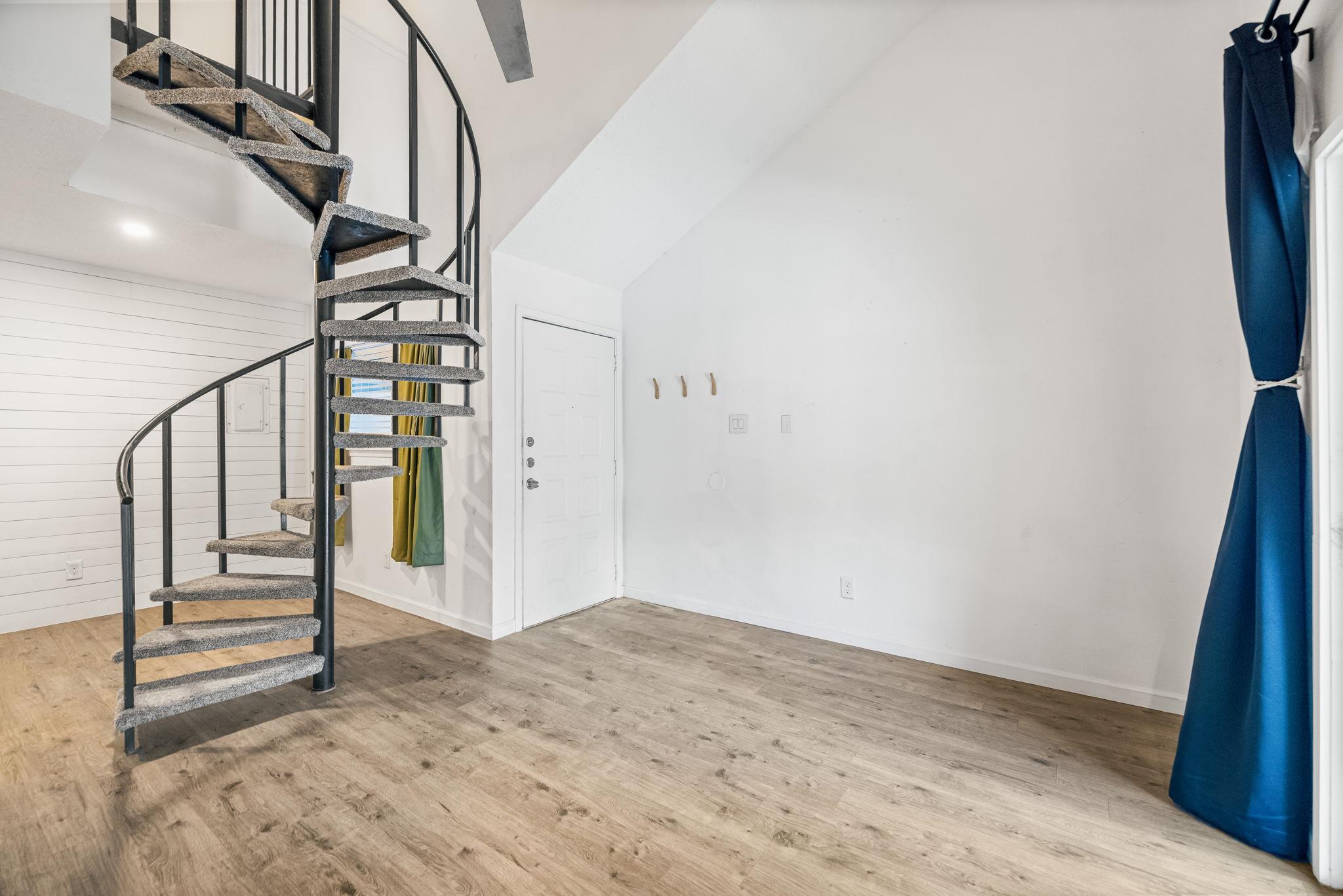 1840 Burton Dr # 110, Austin, TX 78741