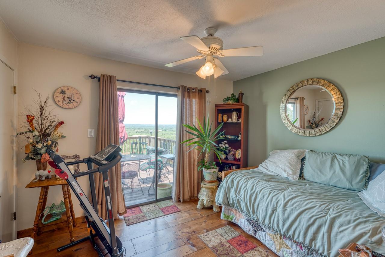 104 Derringer, Horseshoe Bay, TX 78657