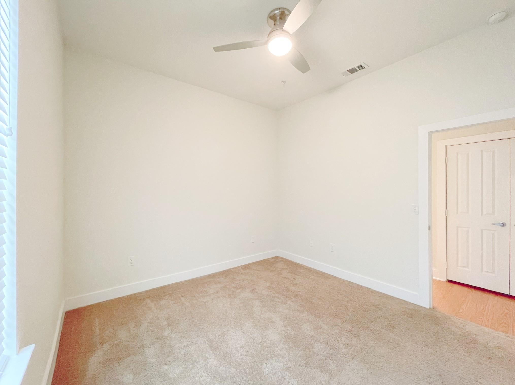 2400 Louis Henna Blvd # 103, Round Rock, TX 78664