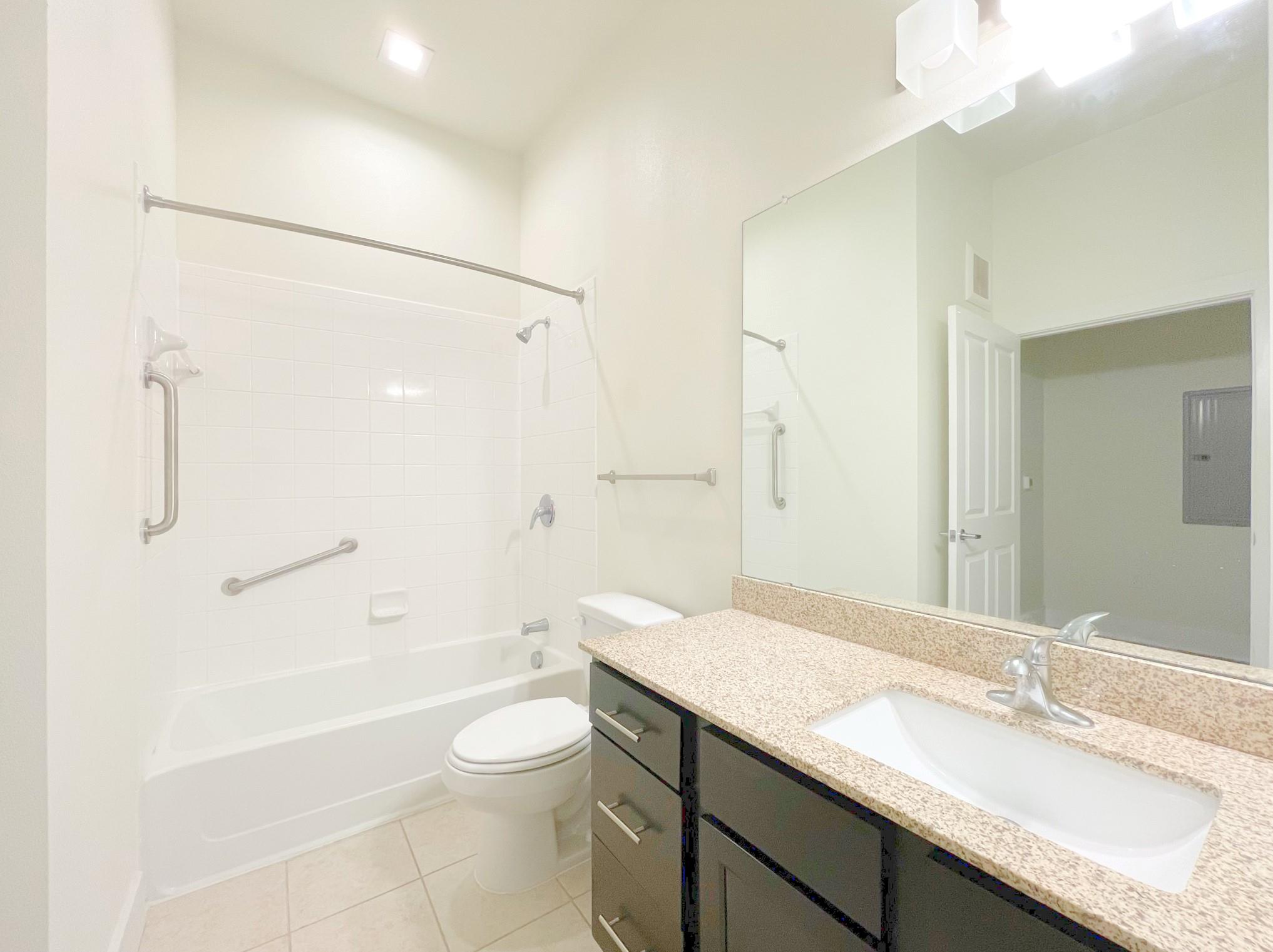 2400 Louis Henna Blvd # 103, Round Rock, TX 78664