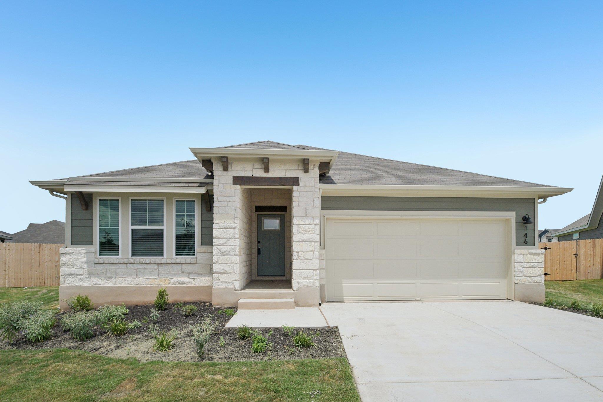 146 Bonnellis Roost, Cedar Creek, TX 78612