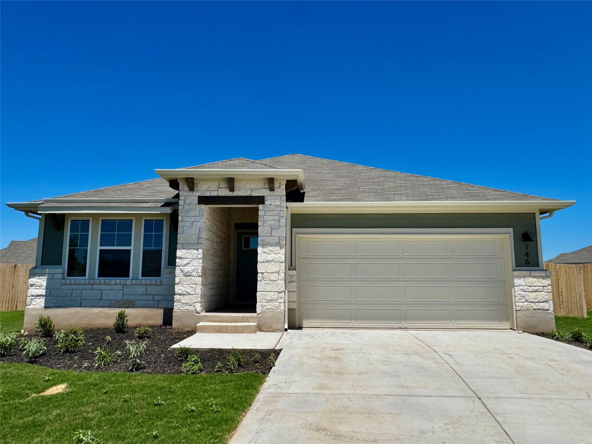 146 Bonnellis Roost, Cedar Creek, TX 78612