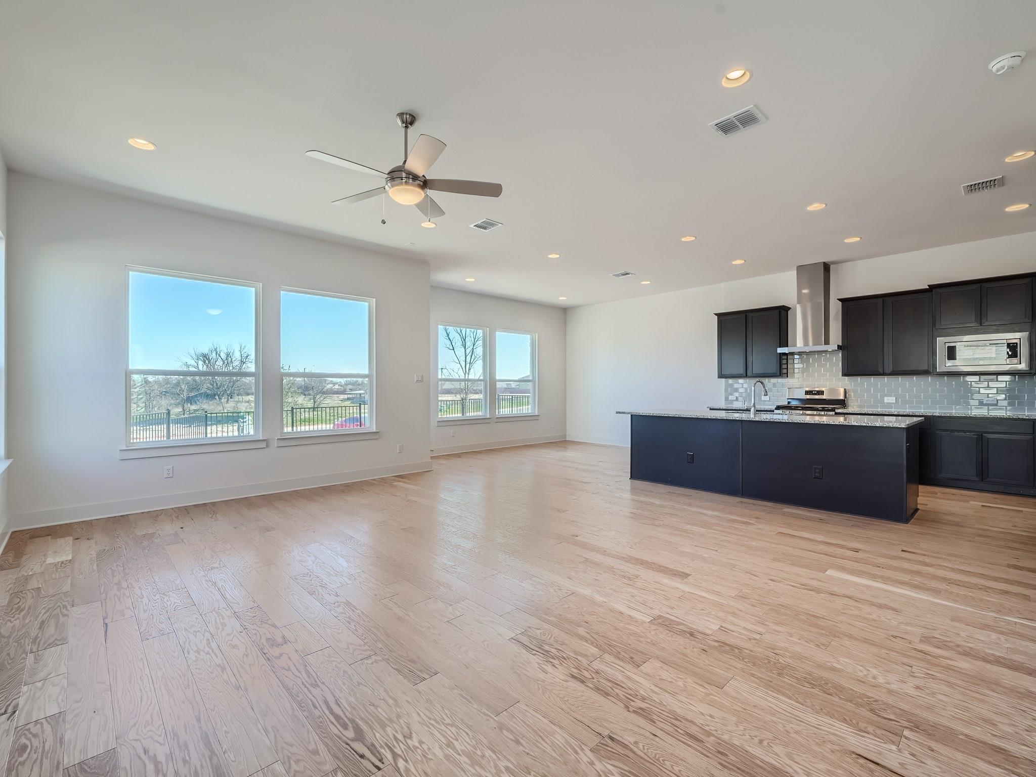 1531 N Red Bud Ln # 41, Round Rock, TX 78664