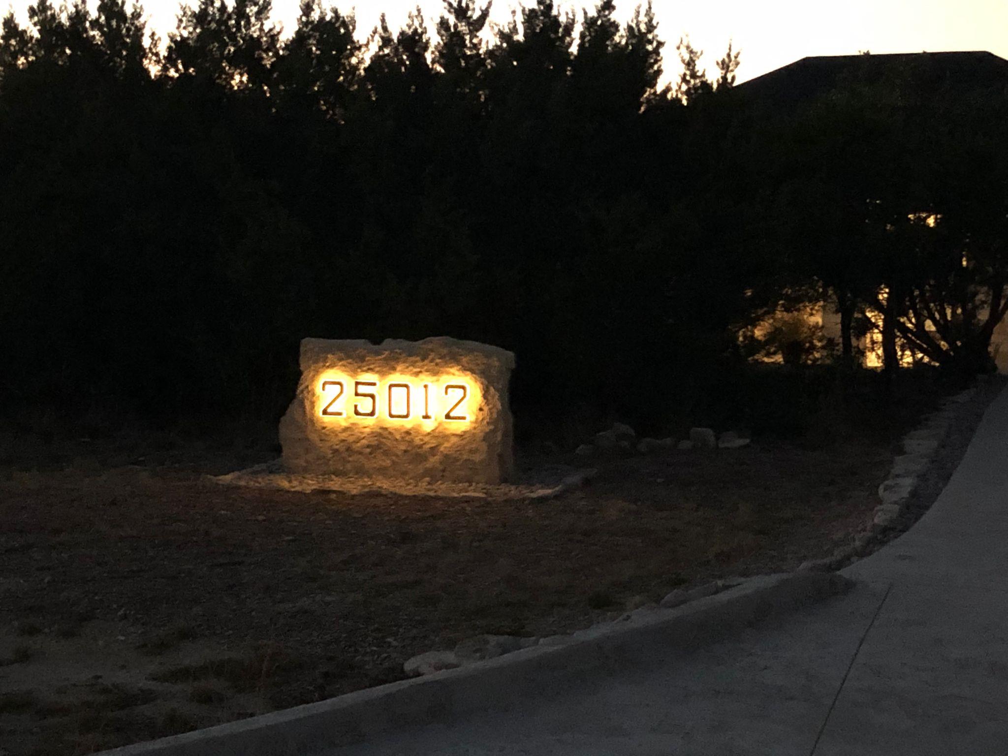 25012 Montana Creek Xing, Marble Falls, TX 78654