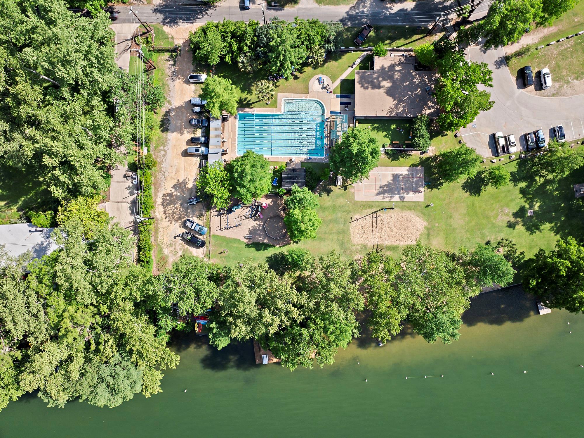 1309 Olympus Dr, Austin, TX 78733
