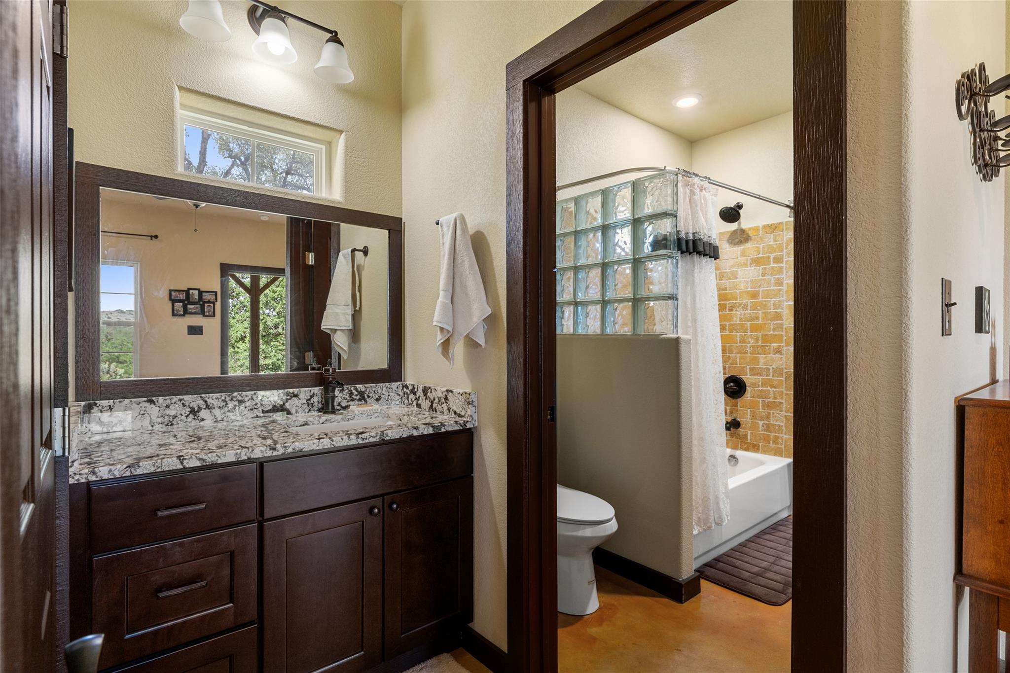 11755 RM 1323, Johnson City, TX 78636