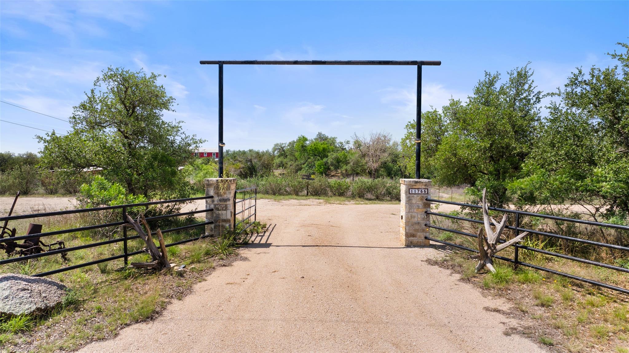 11755 RM 1323, Johnson City, TX 78636