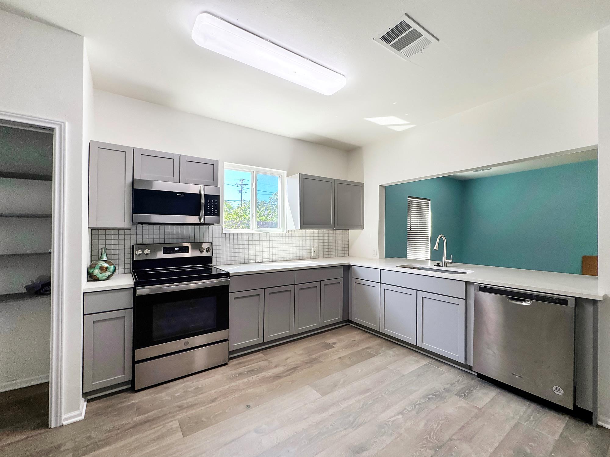 103 E Hoopes Ave, Pflugerville, TX 78660